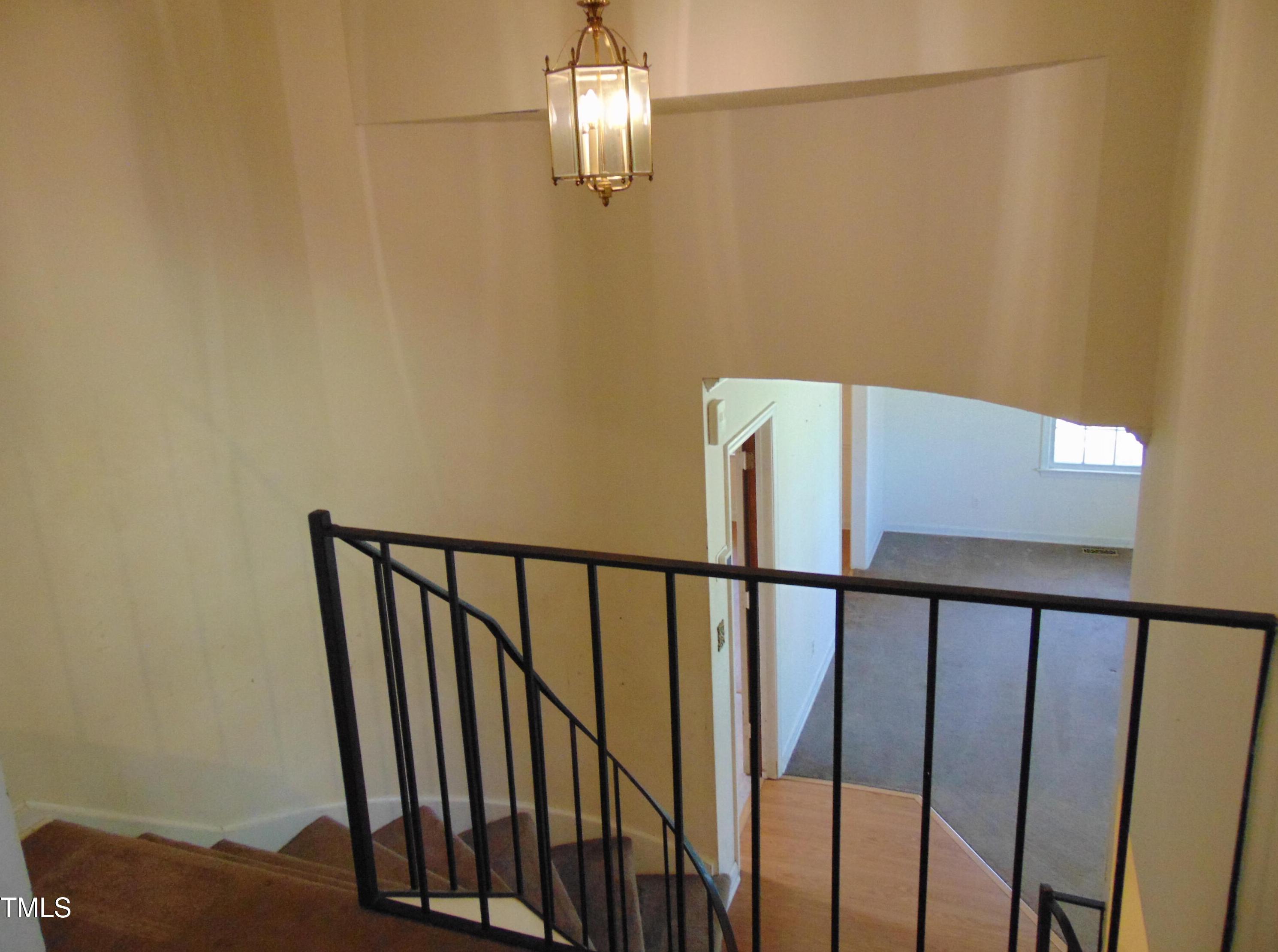 Photo #32
