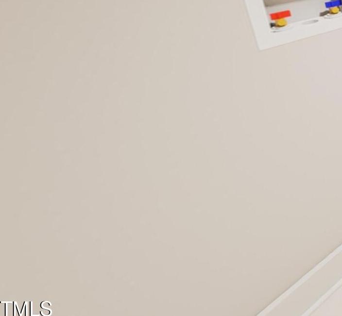 Photo #12