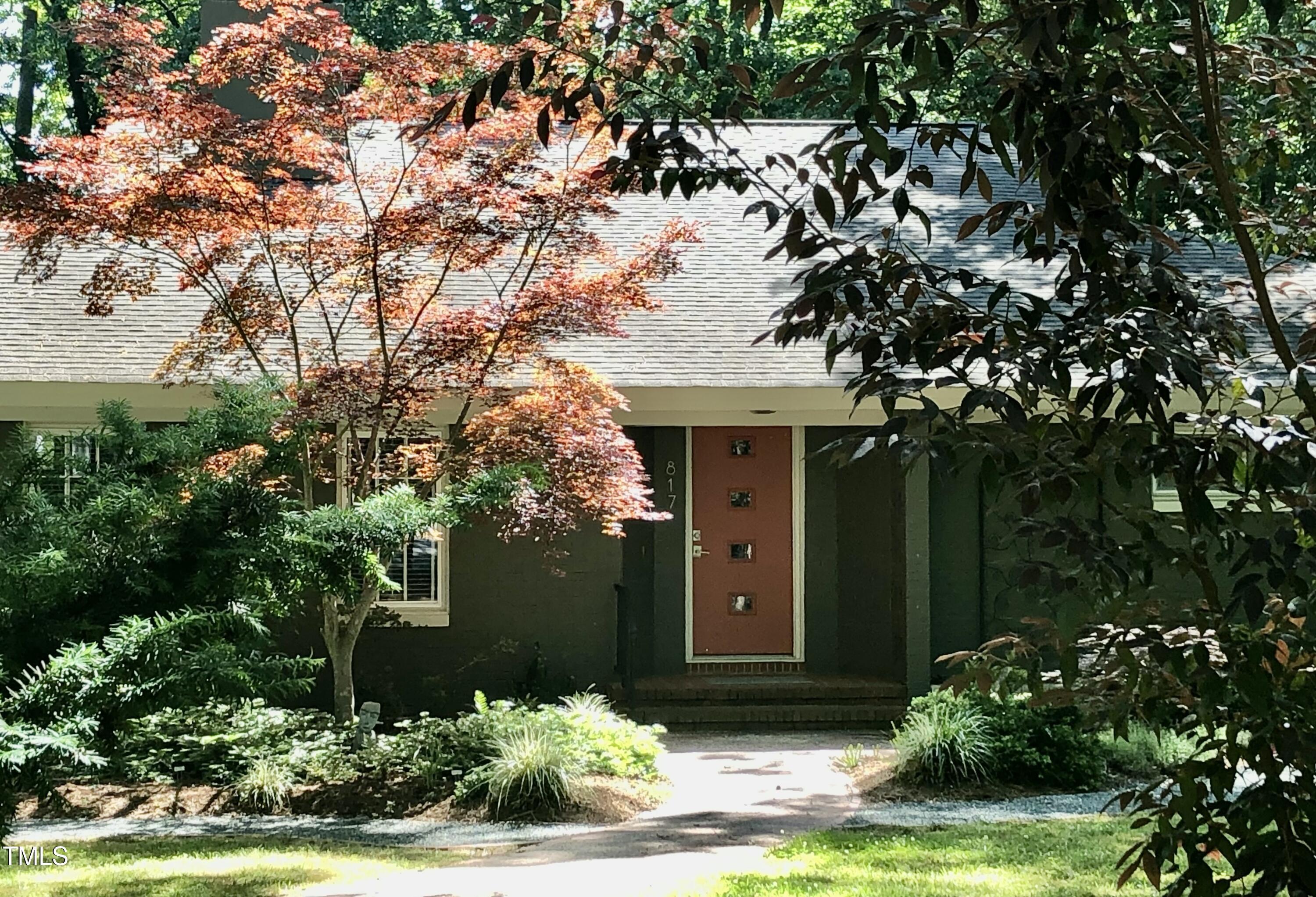 Photo one of 817 Old Mill Rd Chapel Hill NC 27514 | MLS 10085936