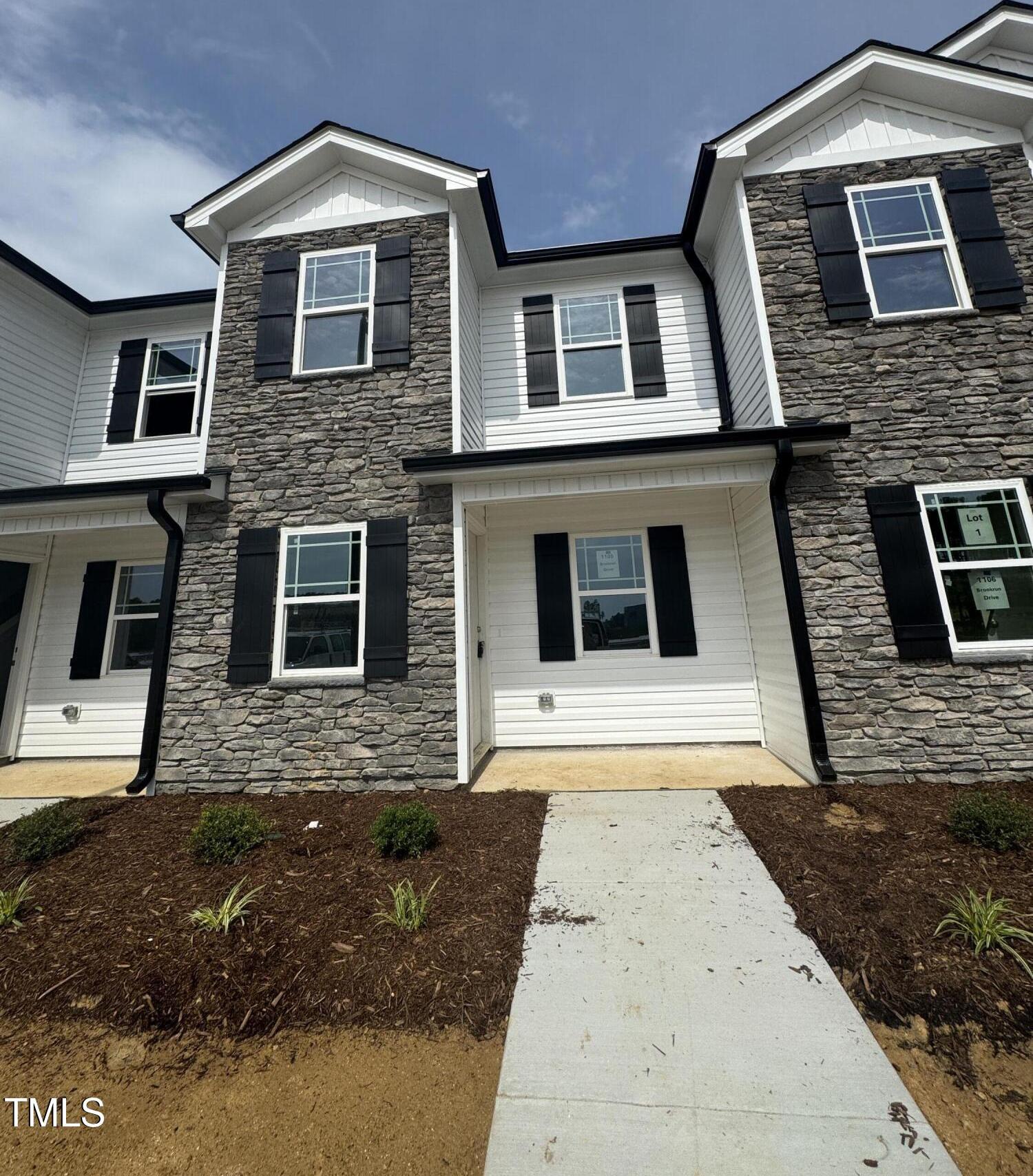Photo one of 1102 Brookrun Dr Oxford NC 27565 | MLS 10086046
