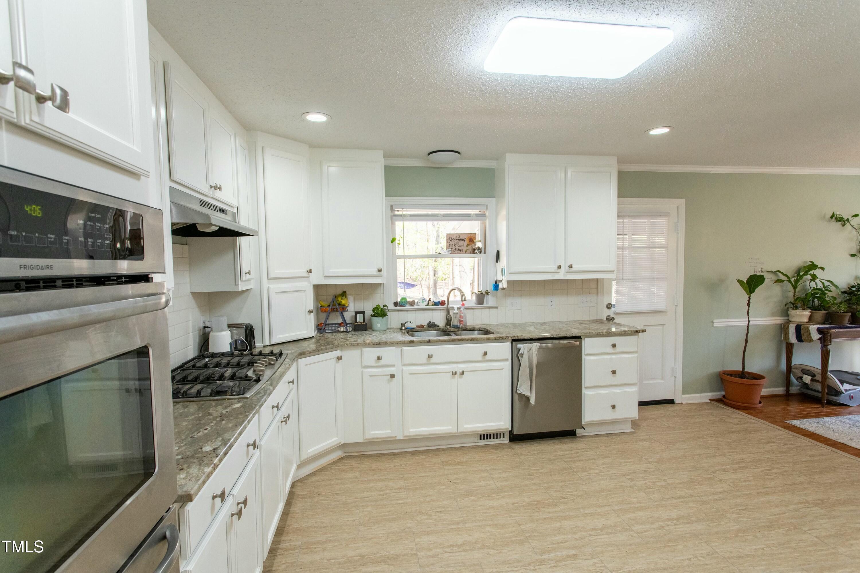 Photo #2