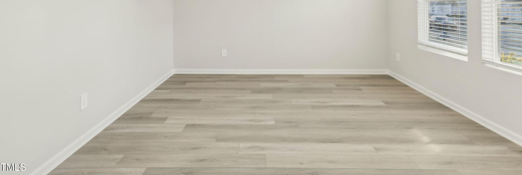 Photo #7