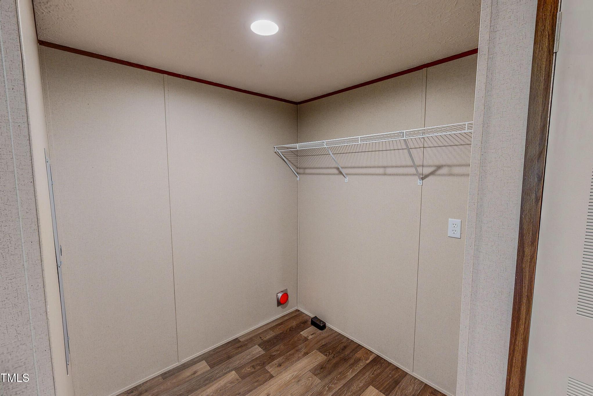 Photo #32