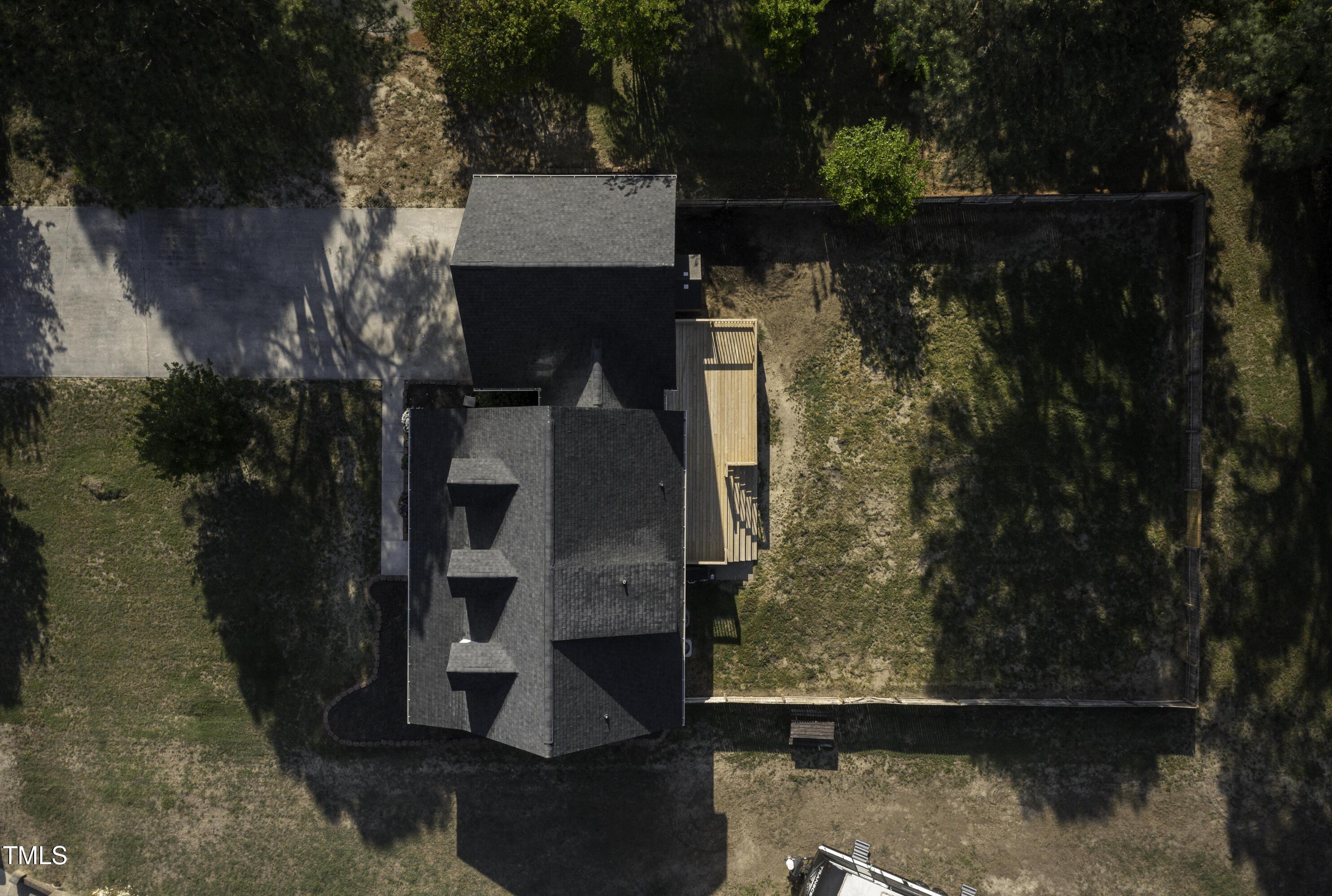 Photo #33