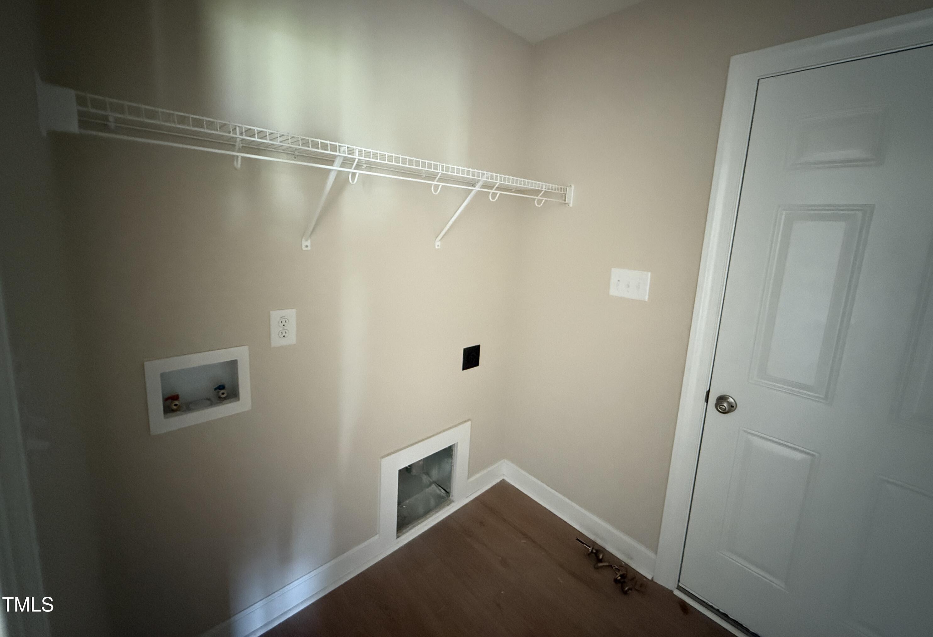 Photo #4