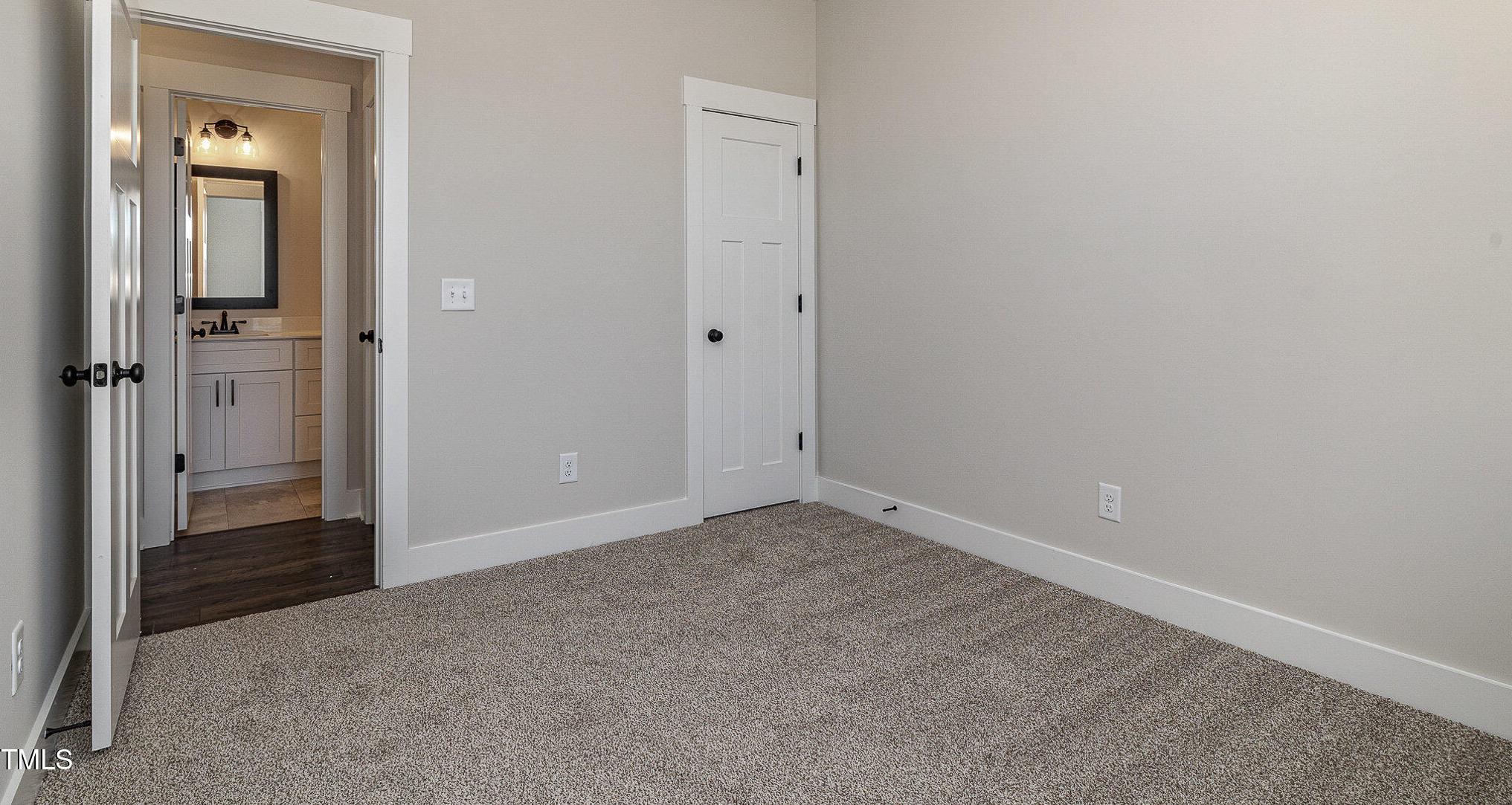 Photo #22