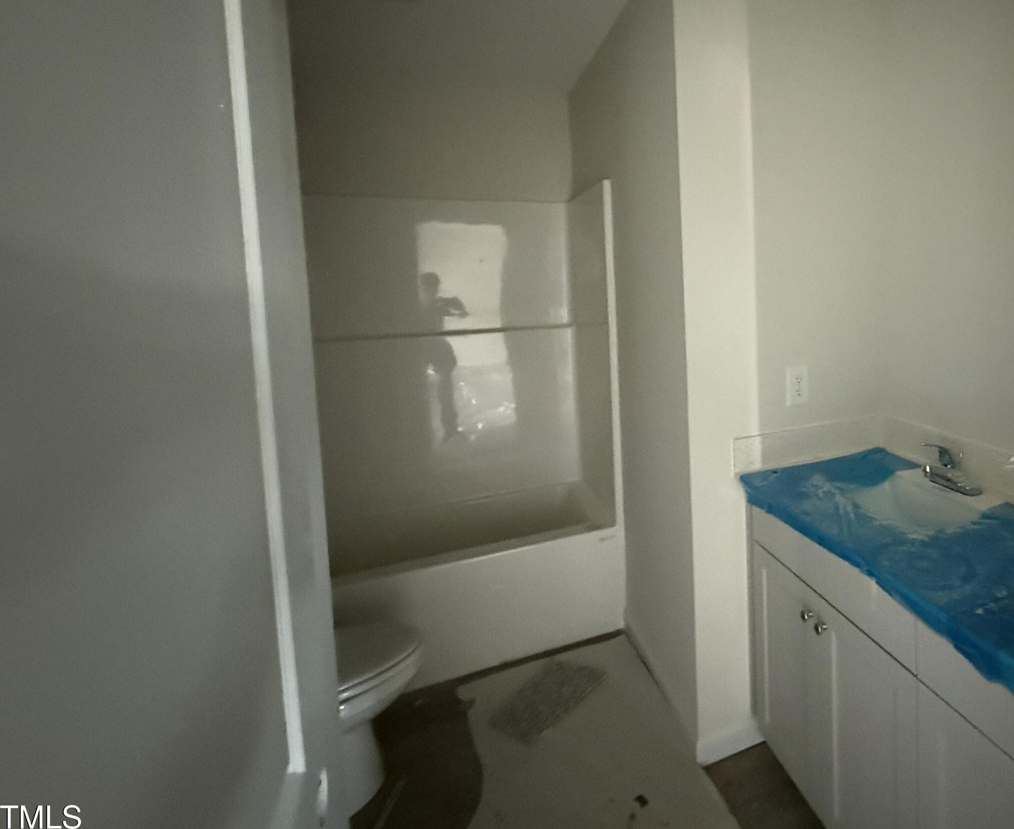 Photo #10
