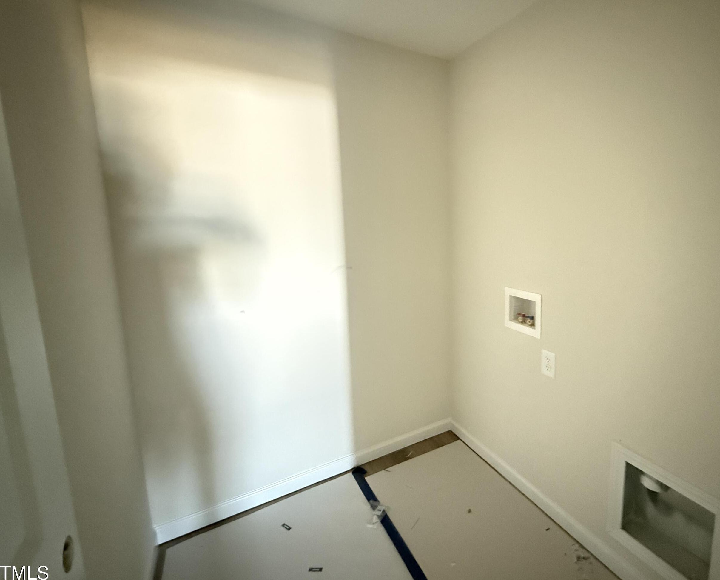 Photo #6