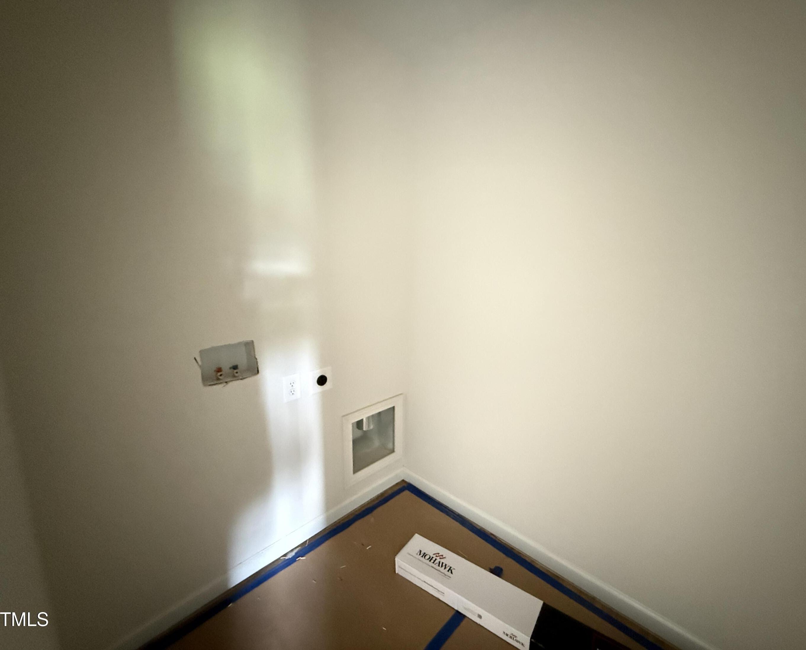 Photo #6