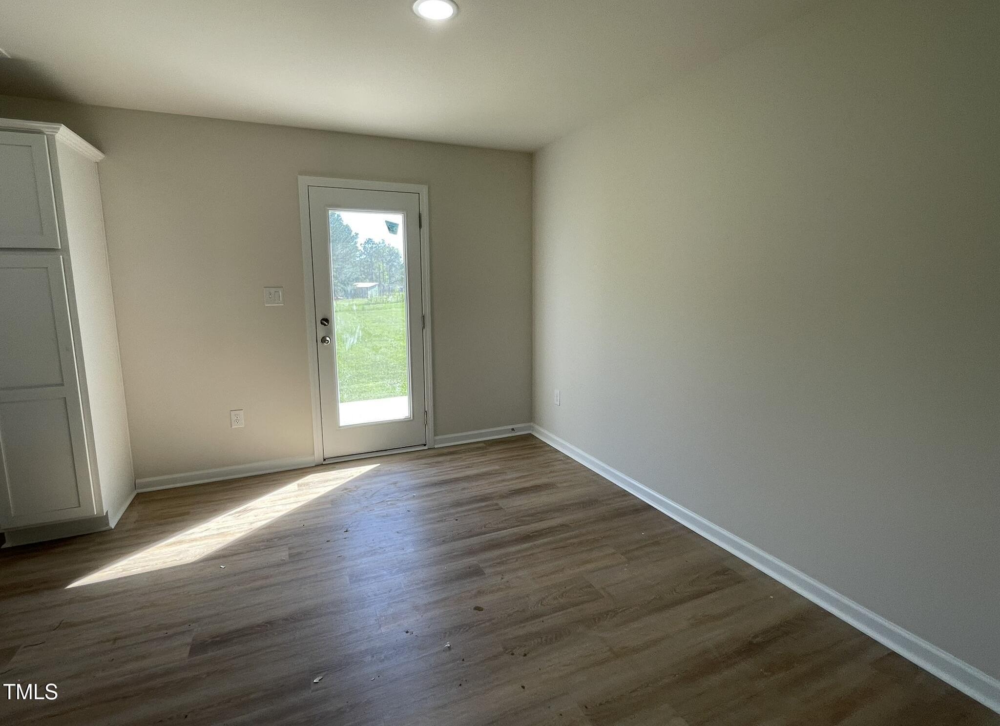 Photo #4