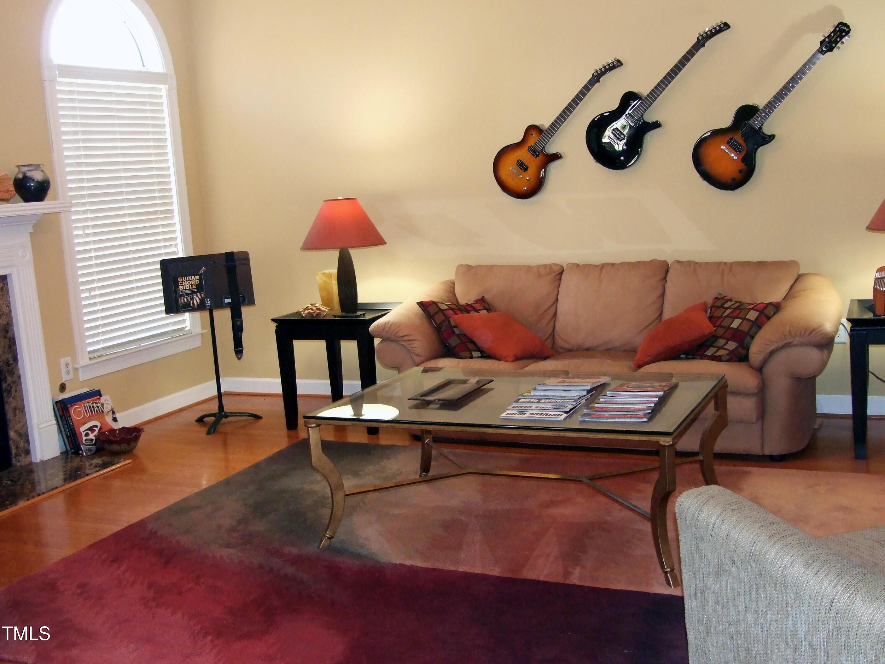 Photo #13