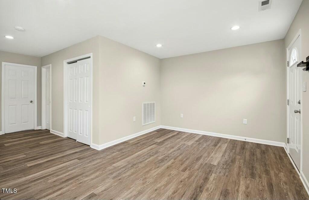 Photo #8