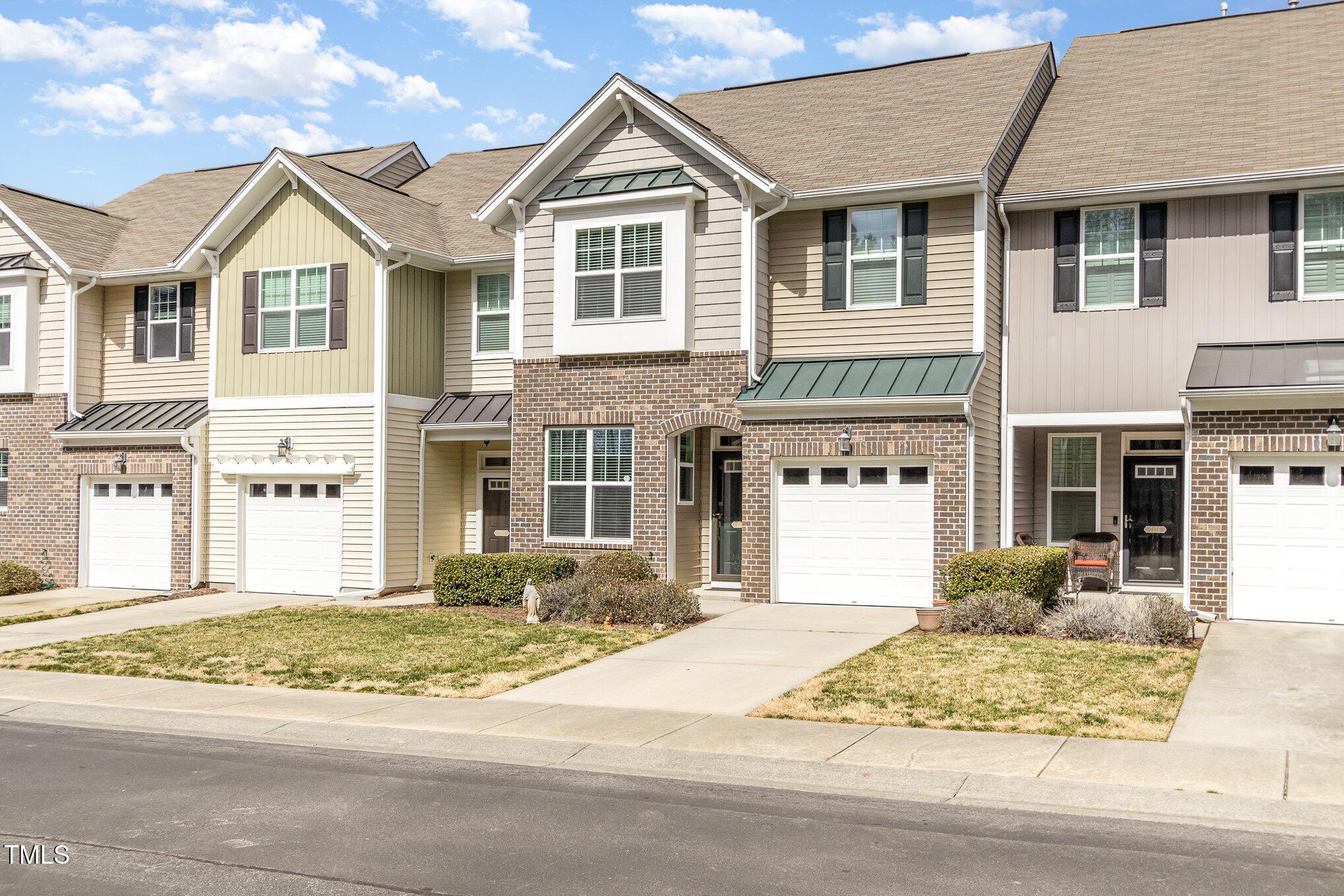 Photo one of 7328 Caversham Way Raleigh NC 27617 | MLS 10089621