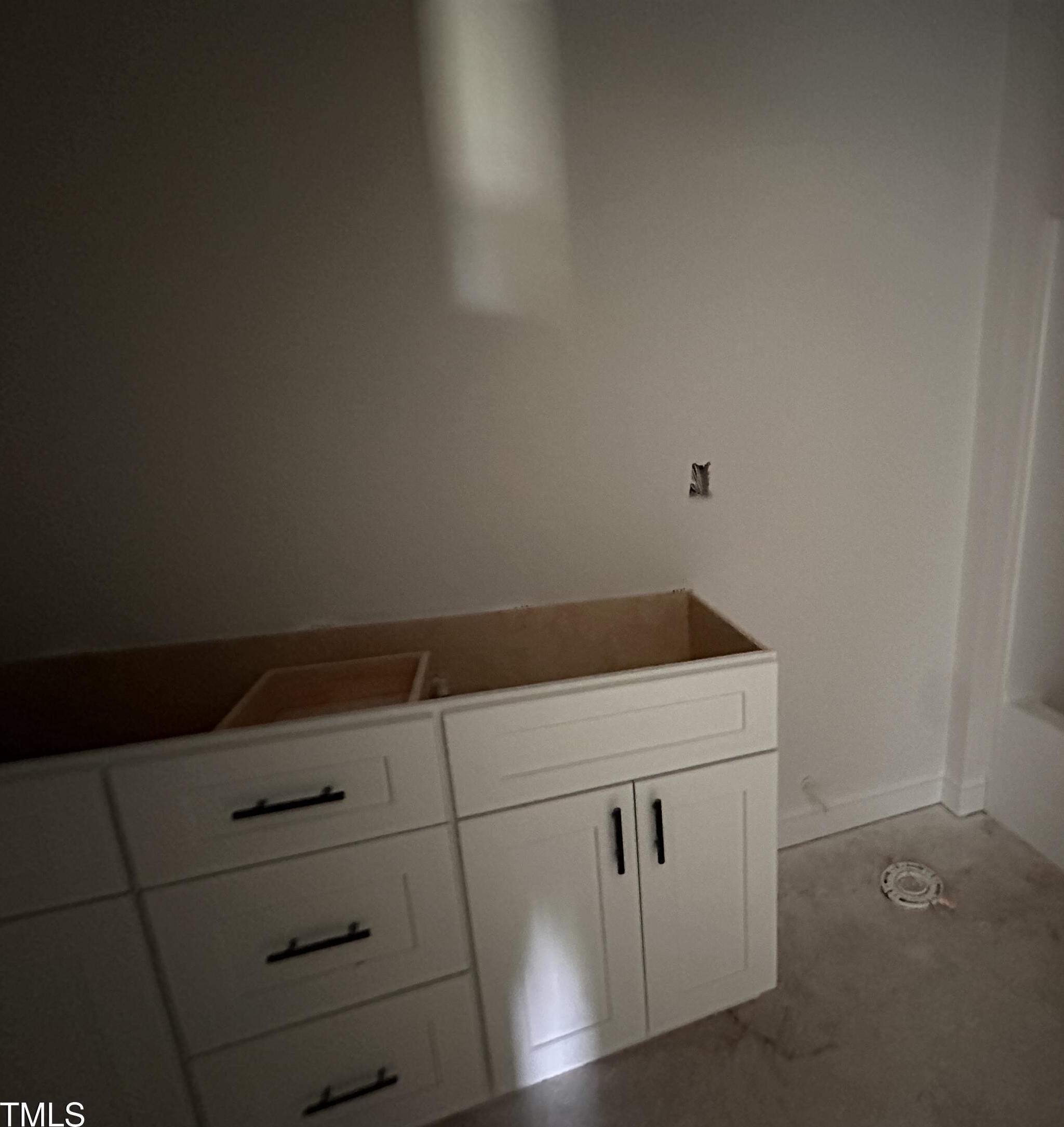 Photo #11