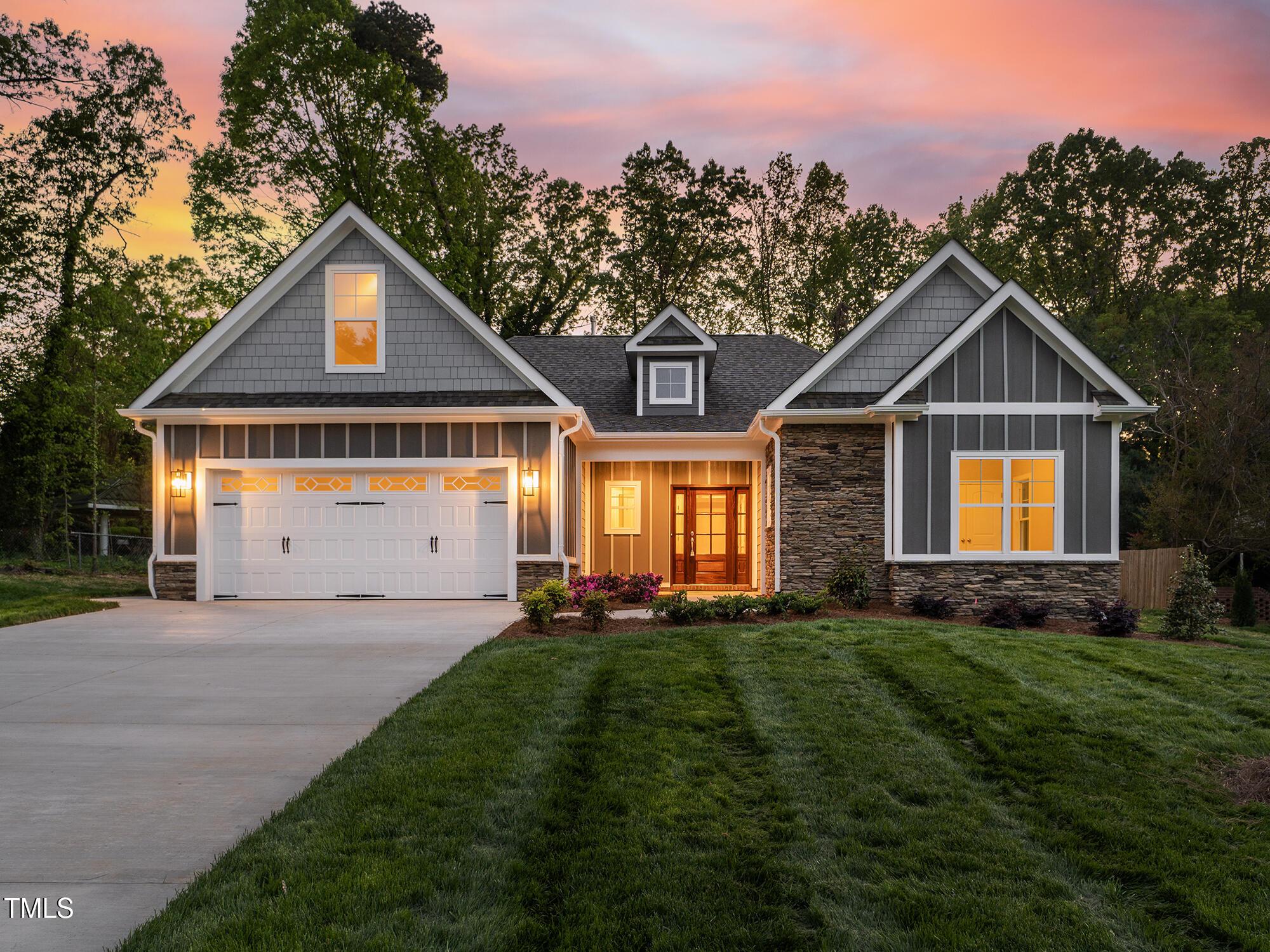 Photo one of 218 Engleman Ave Burlington NC 27215 | MLS 10090063