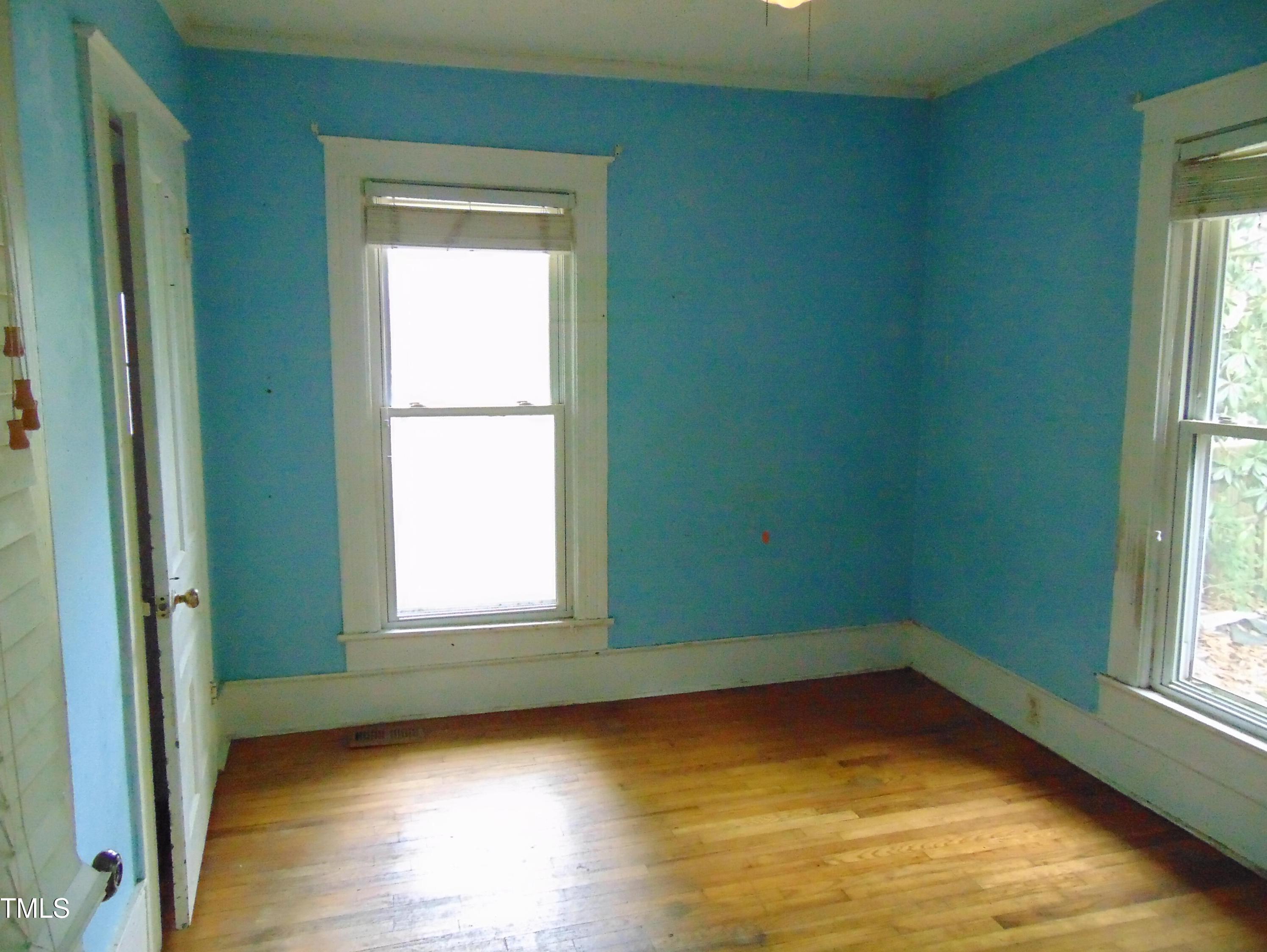 Photo #31