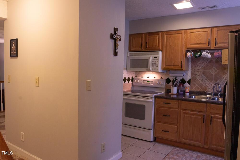 Photo #2