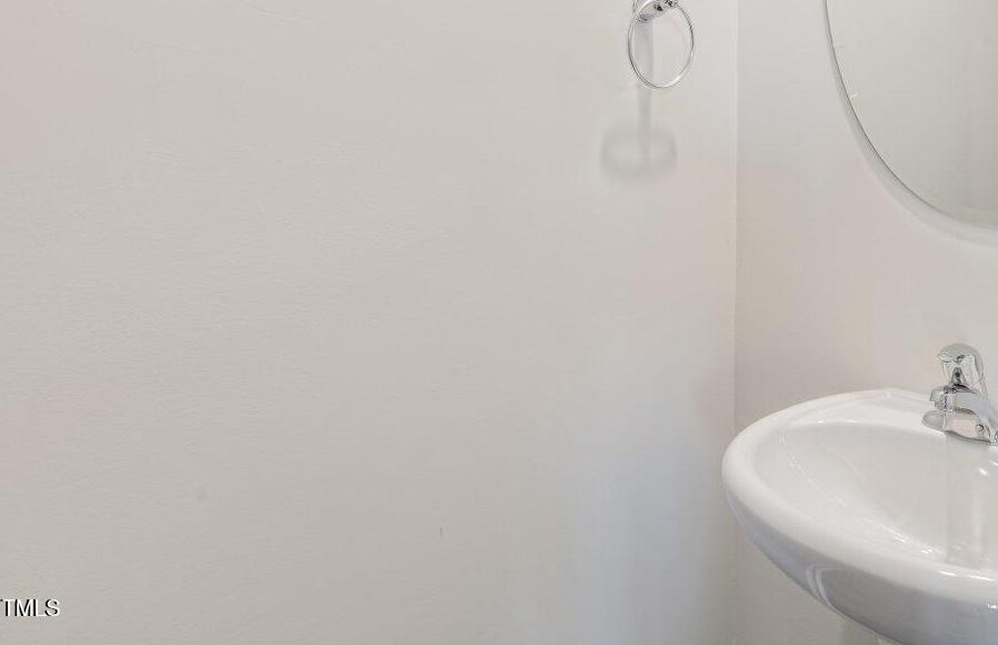 Photo #12