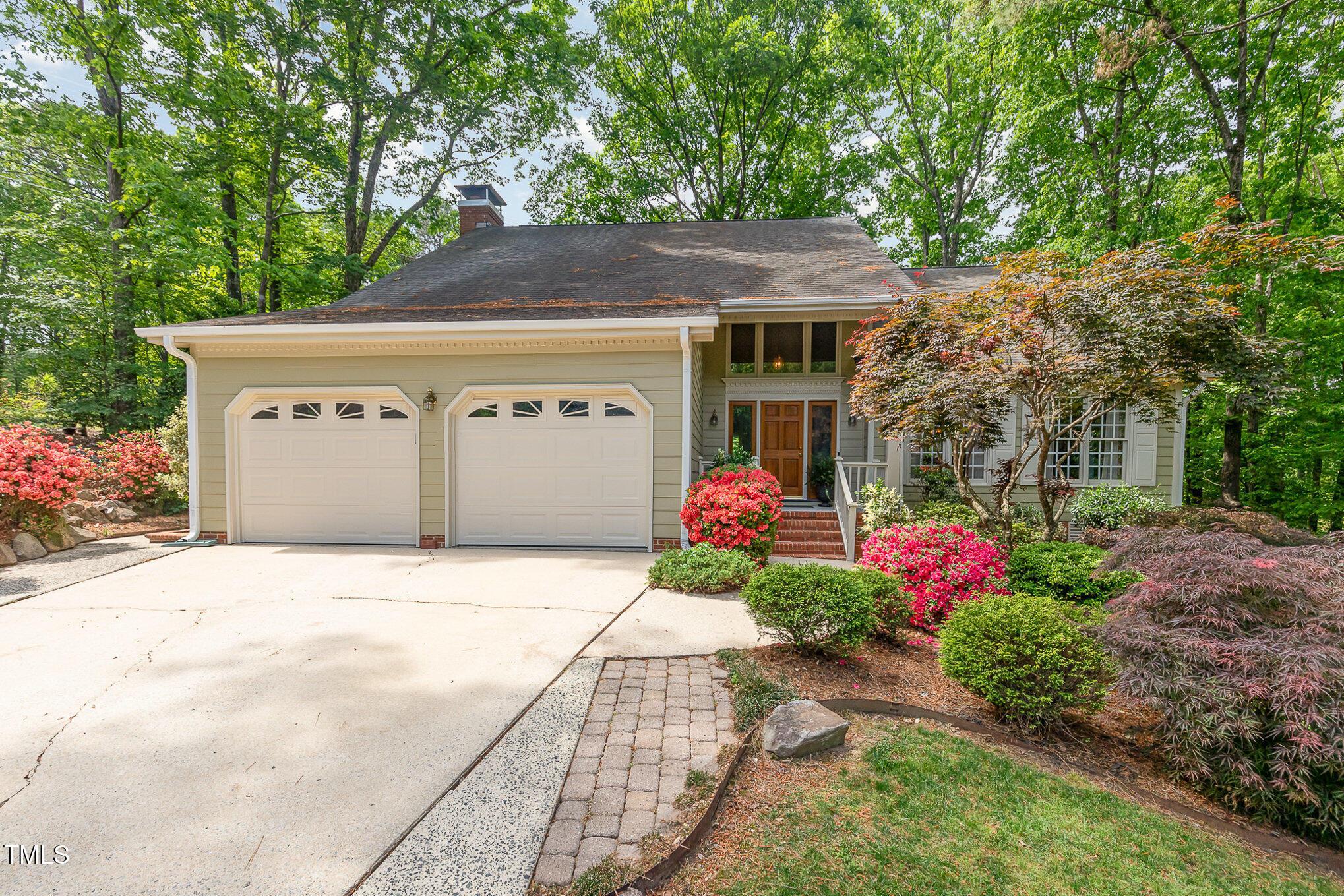 Photo one of 53 Westridge Dr Durham NC 27713 | MLS 10092061