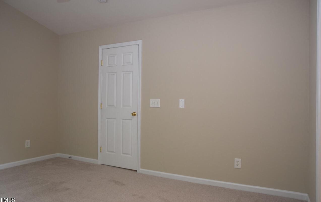 Photo #18
