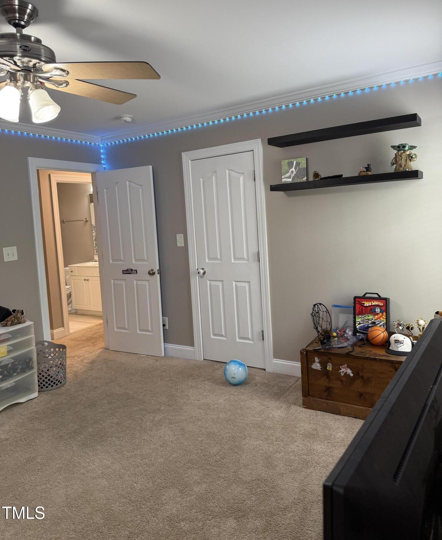 Photo #35