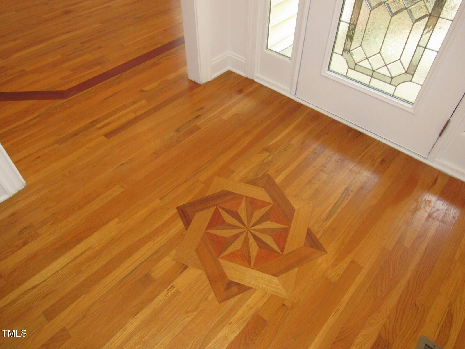 Photo #4