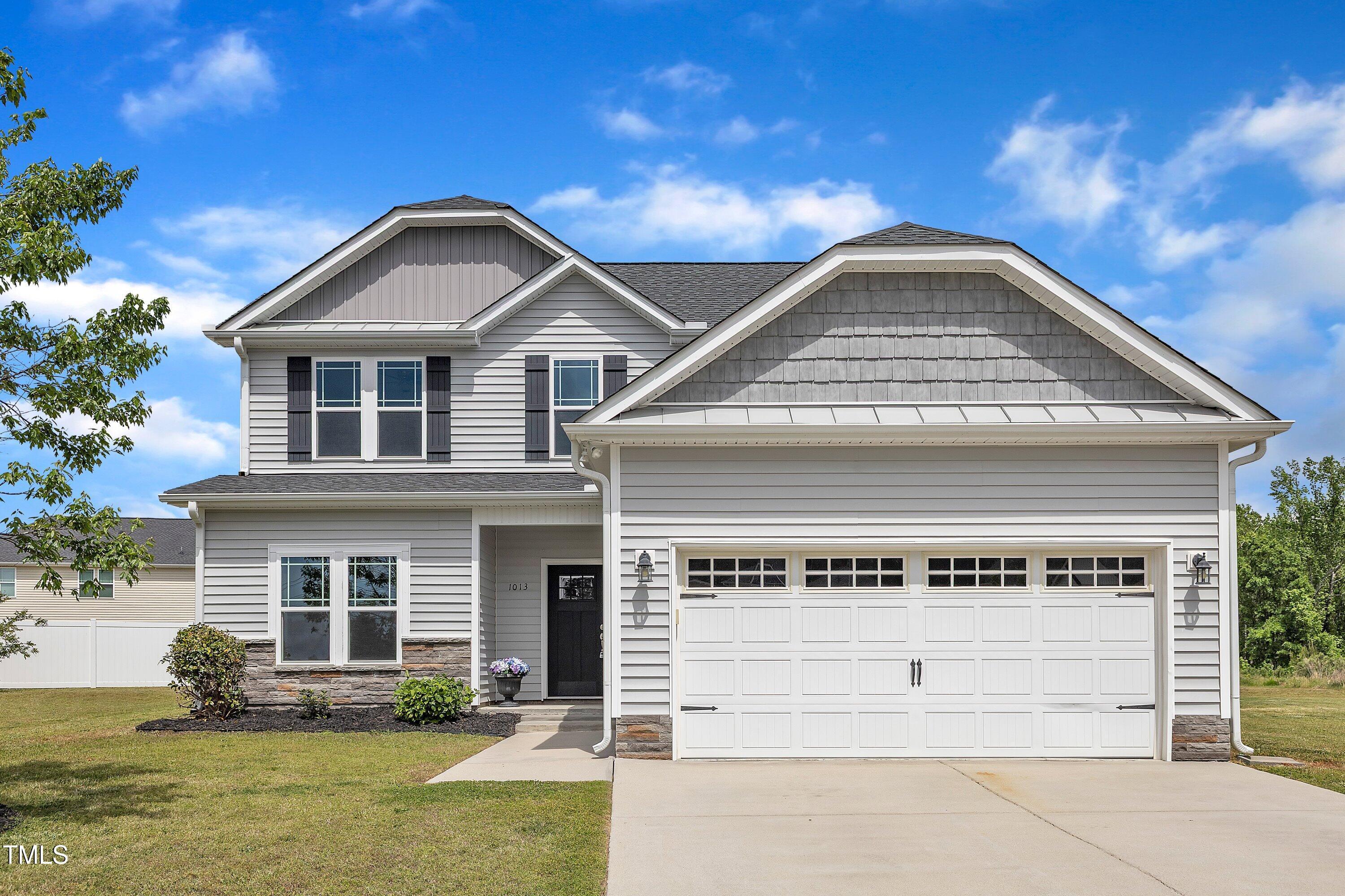Photo one of 1013 Fieldmere Pl Wendell NC 27591 | MLS 10092904