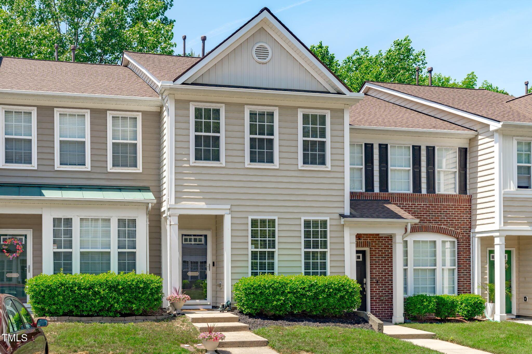 Photo one of 4535 Sugarbend Way Raleigh NC 27606 | MLS 10092992