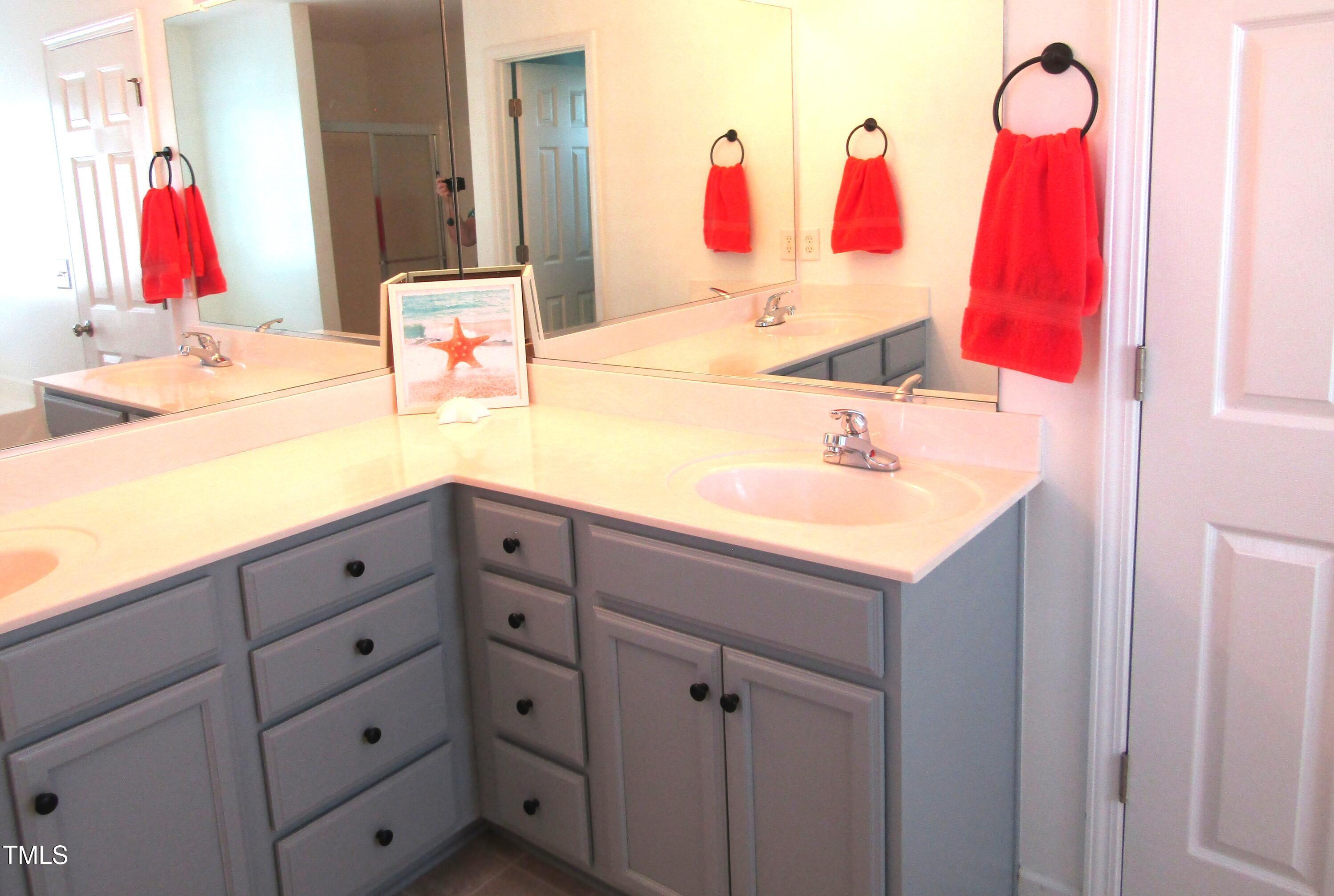 Photo #32