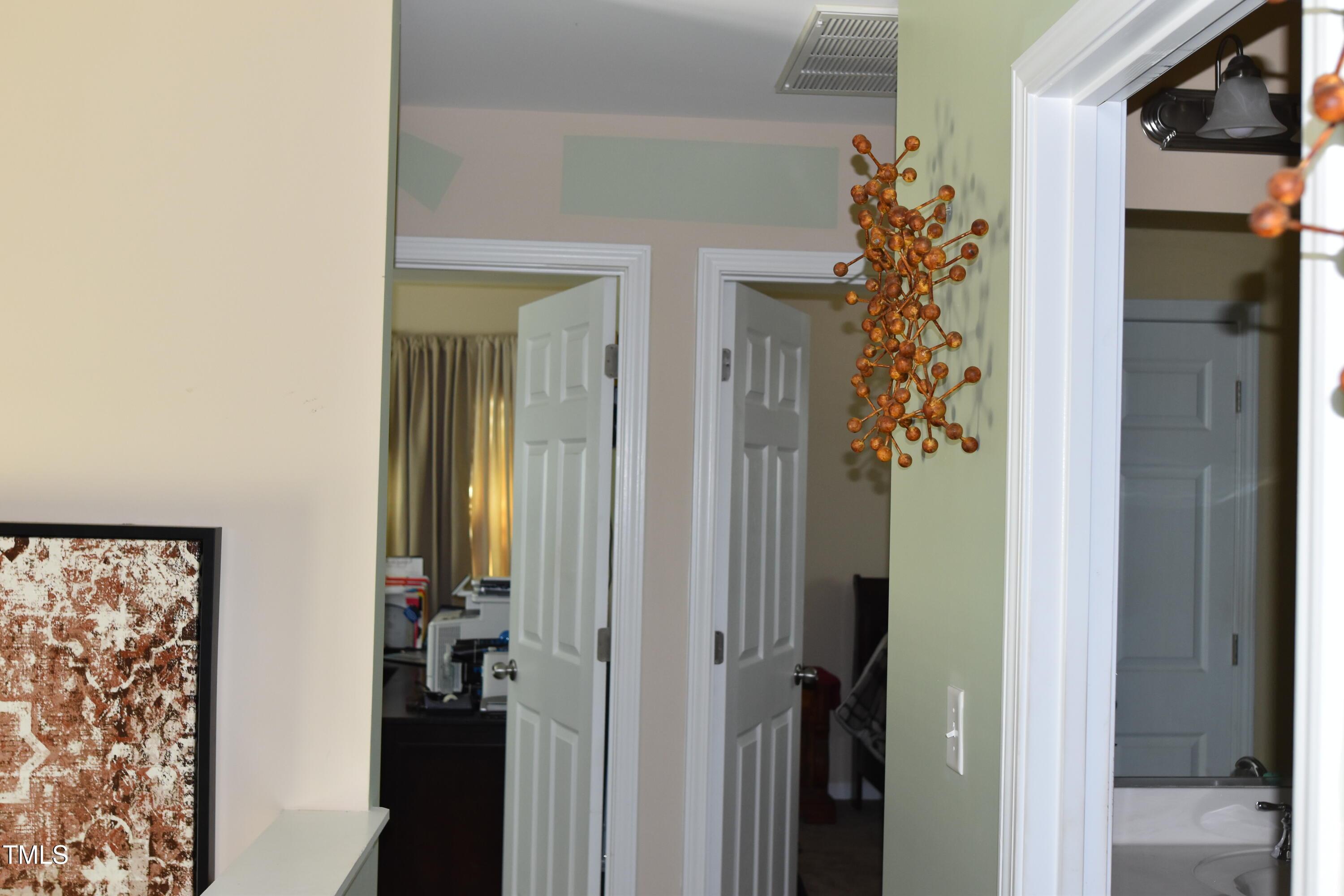 Photo #15