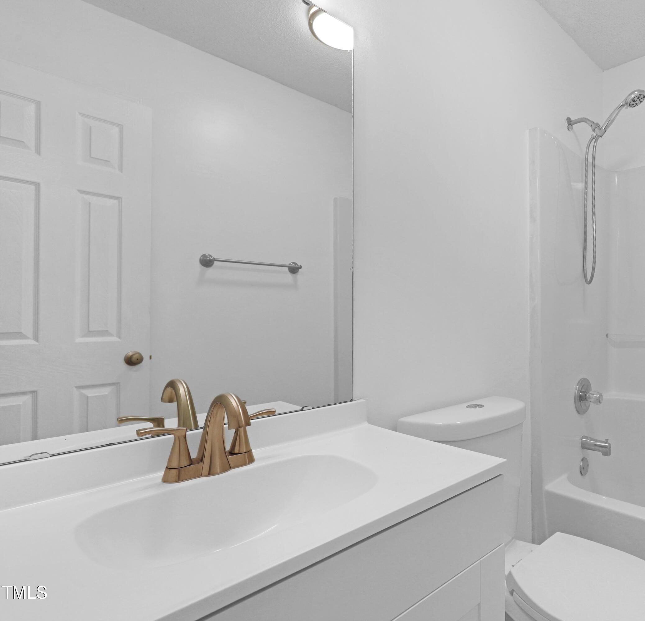 Photo #23