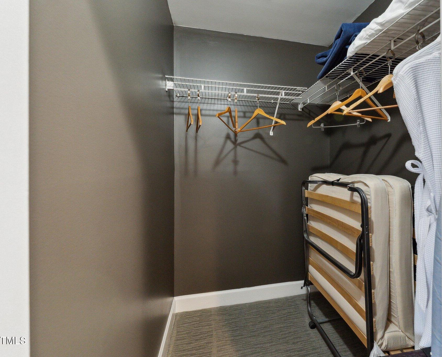 Photo #32