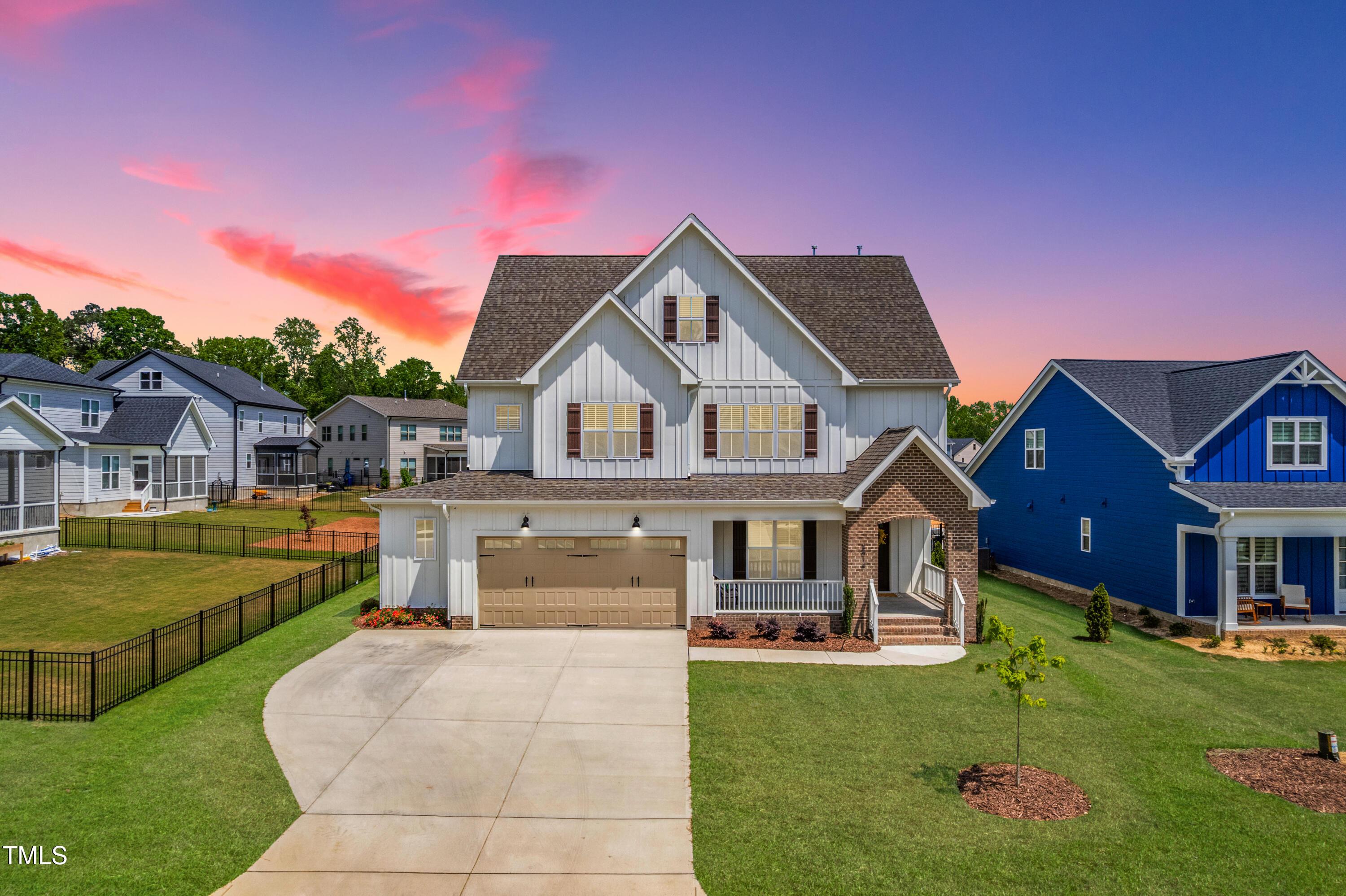 Photo one of 2014 Anna Lilley Dr Fuquay Varina NC 27526 | MLS 10093652