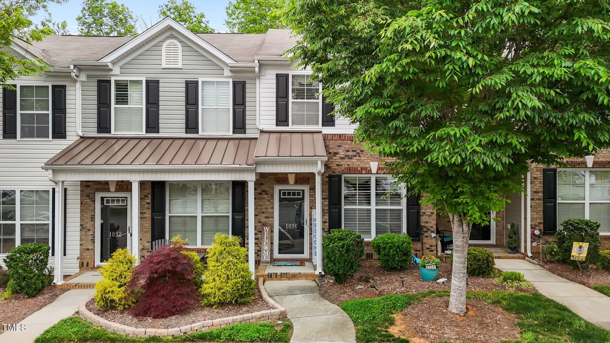 Photo one of 1096 Kelso Ln # 18 Burlington NC 27215 | MLS 10093894
