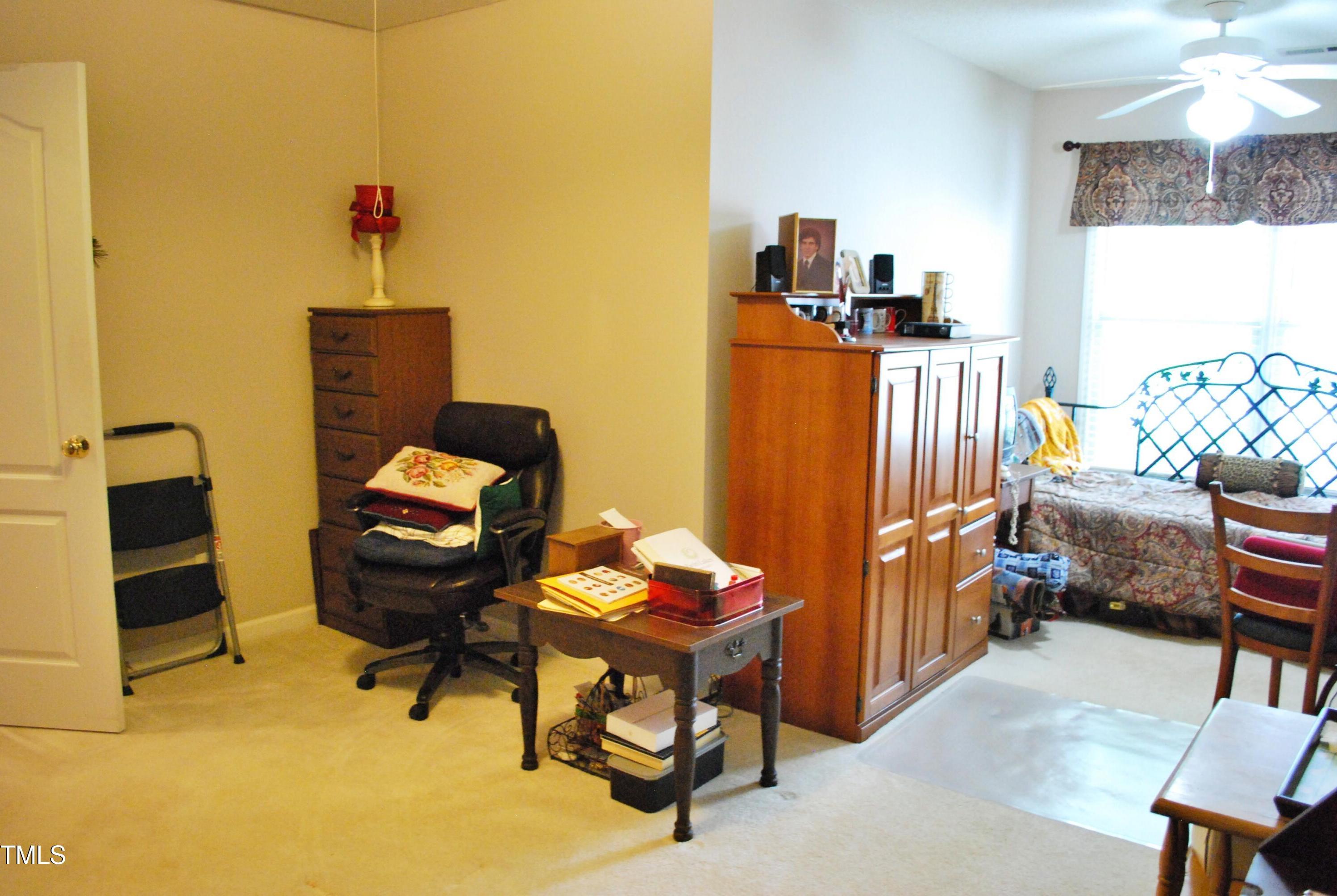 Photo #12