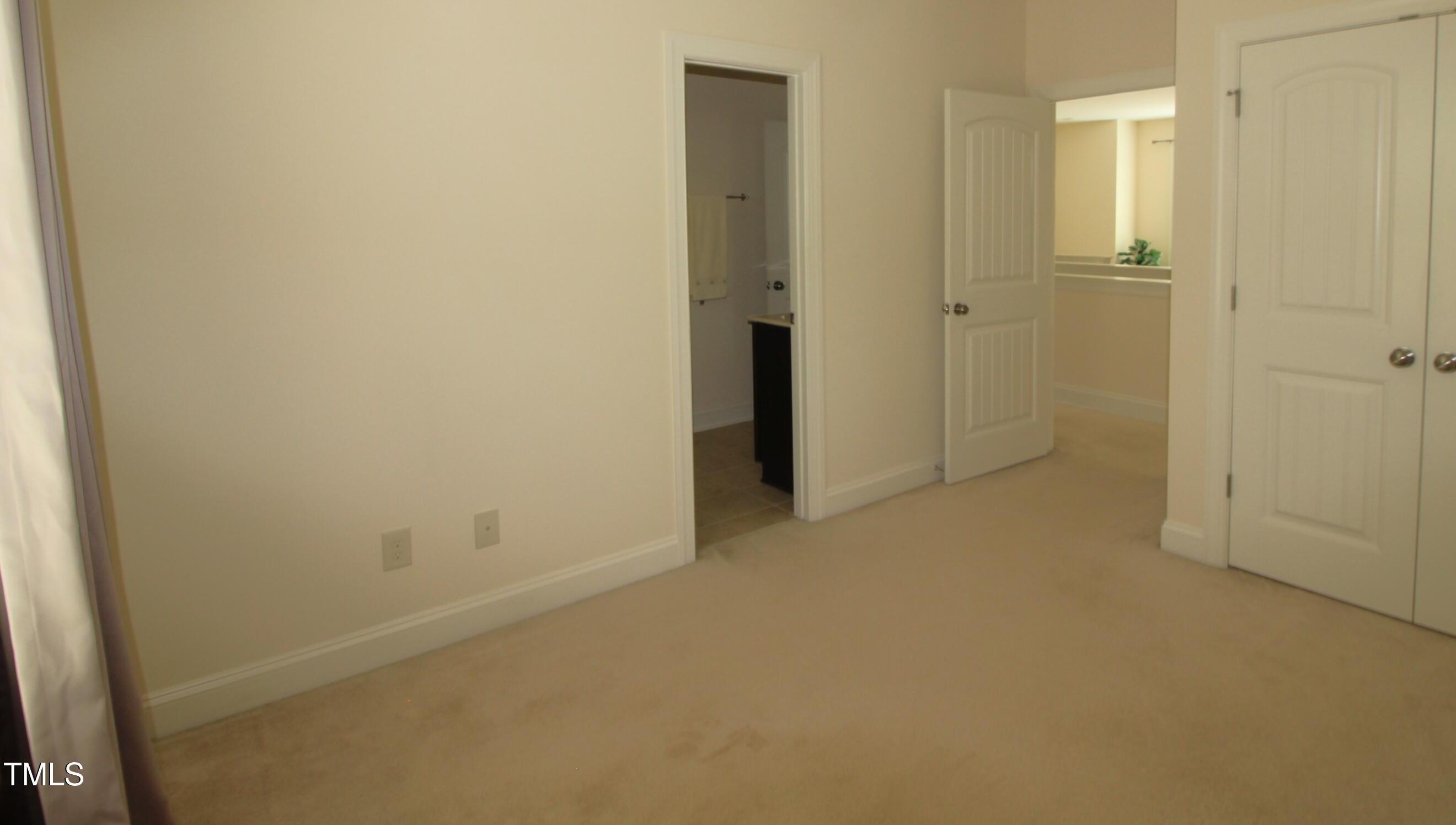 Photo #31
