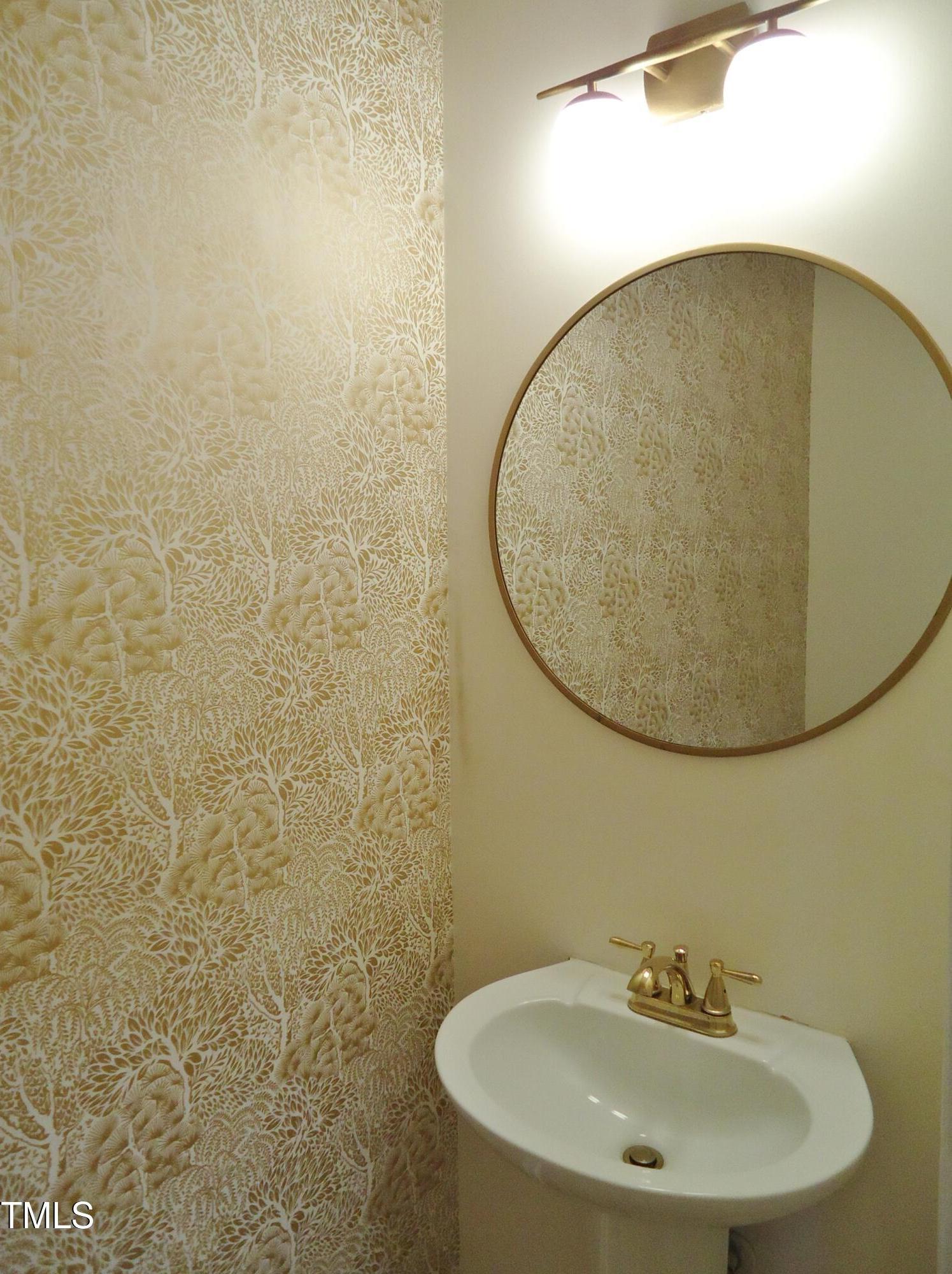 Photo #21