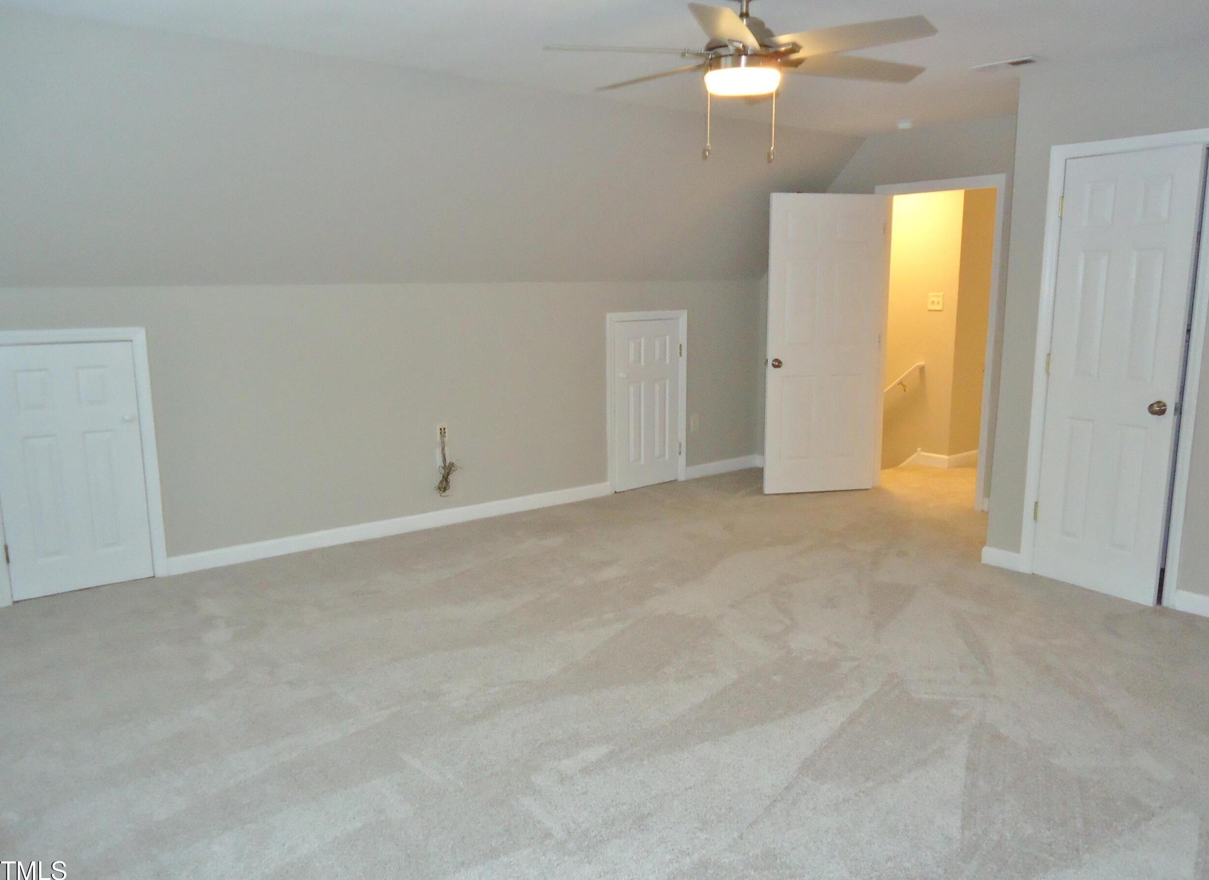 Photo #33