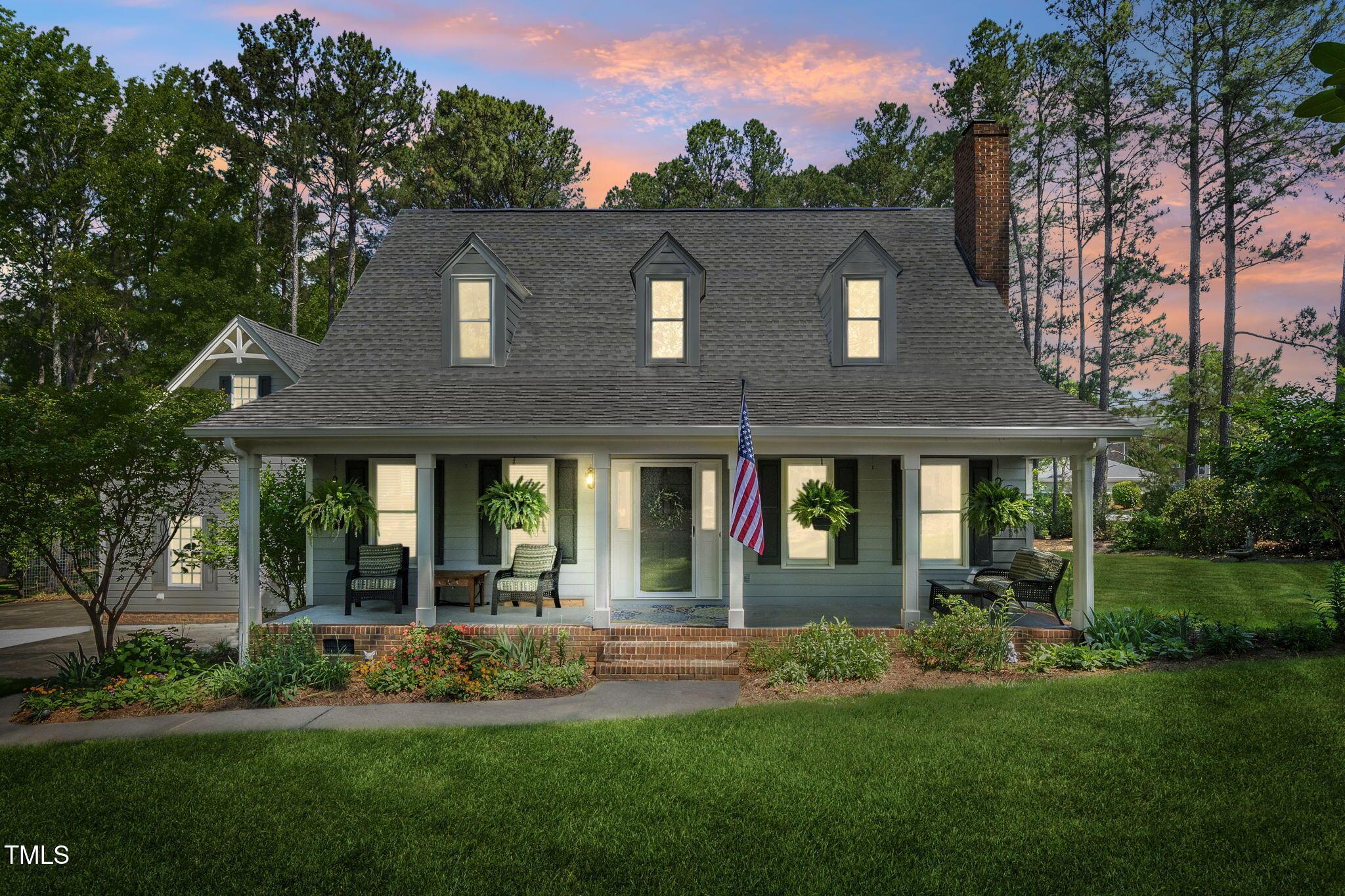 Photo one of 100 Mill Creek Dr Fuquay Varina NC 27526 | MLS 10094416