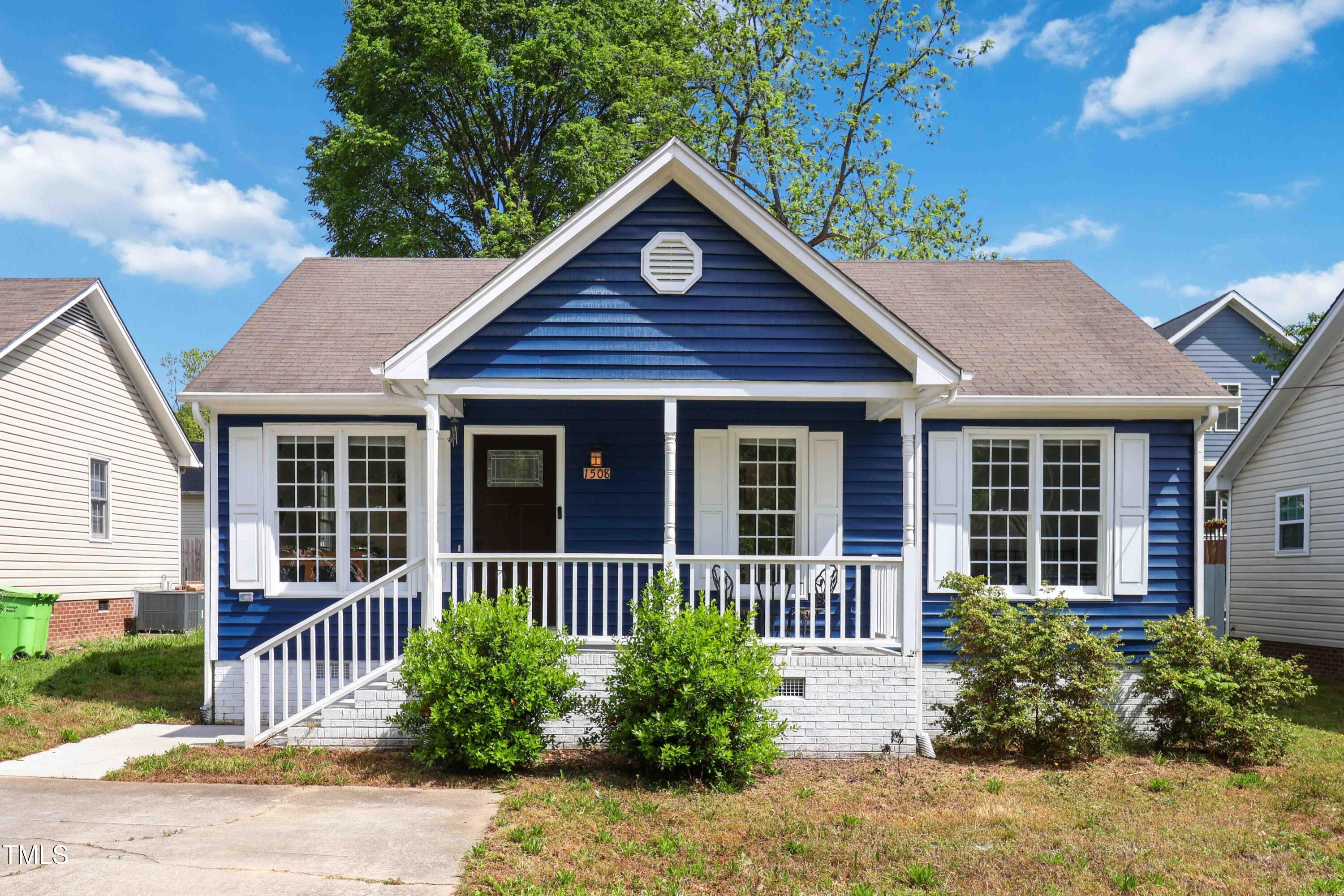 Photo one of 1508 Malta Ave Raleigh NC 27610 | MLS 10094587