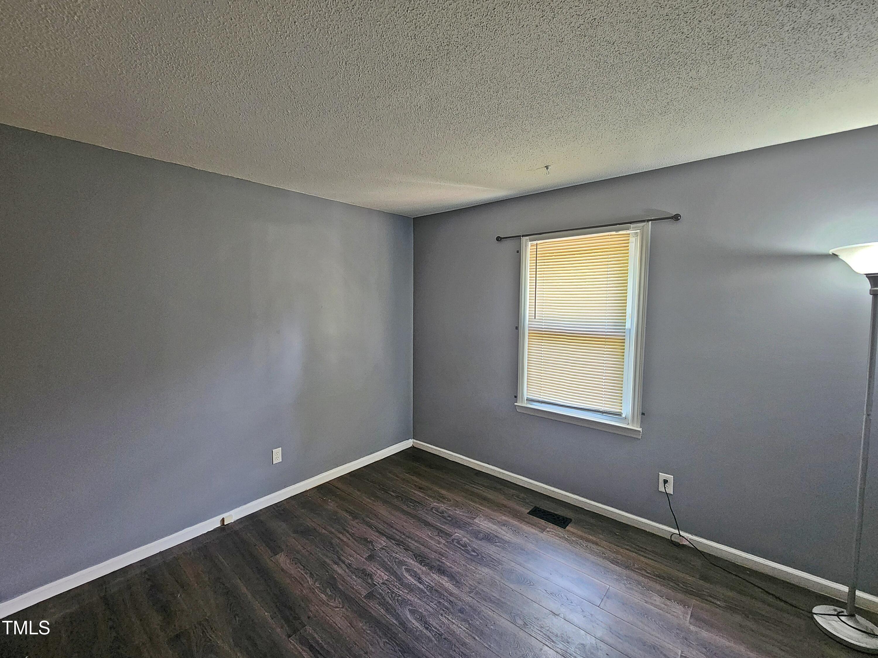 Photo #21