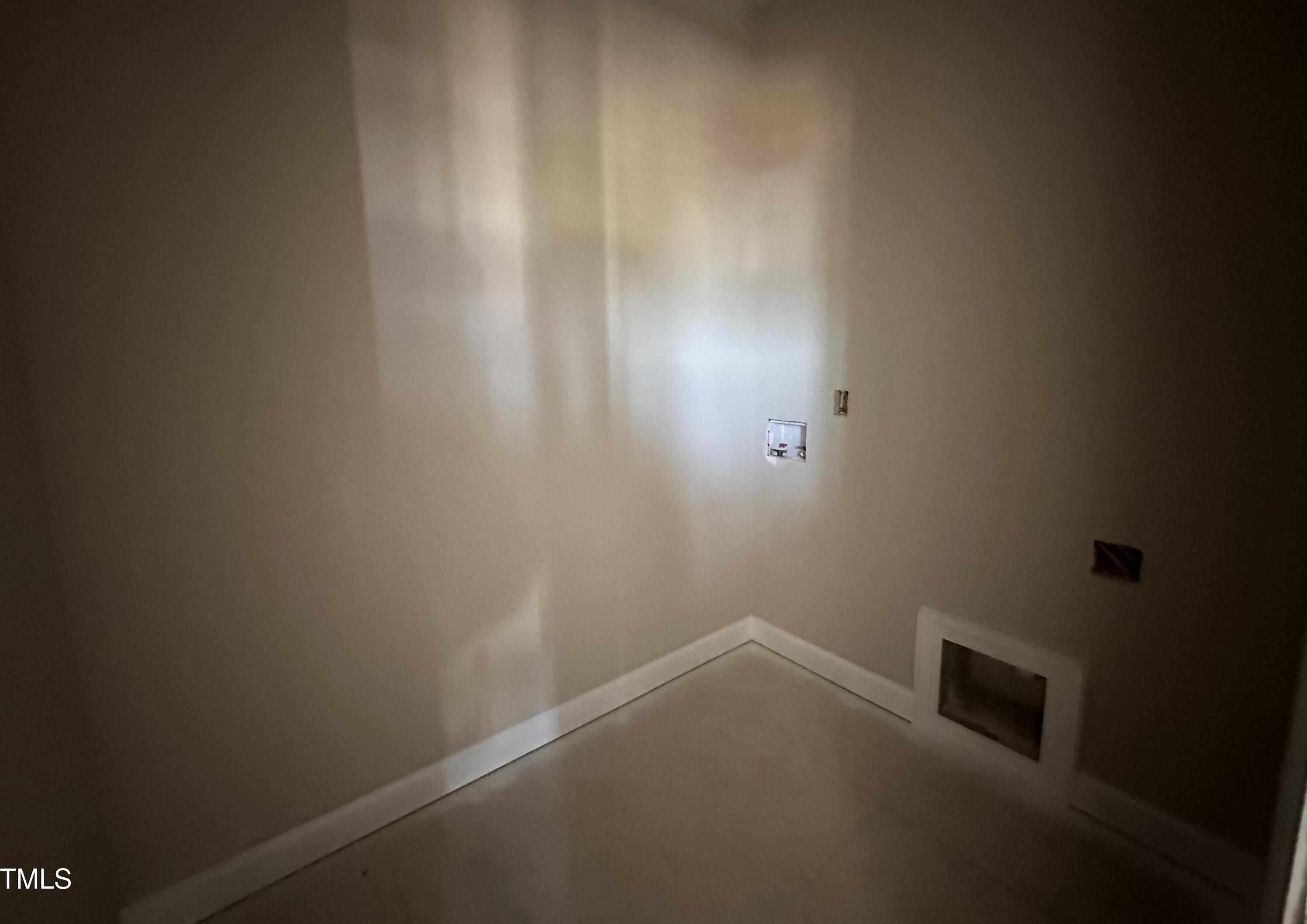 Photo #11