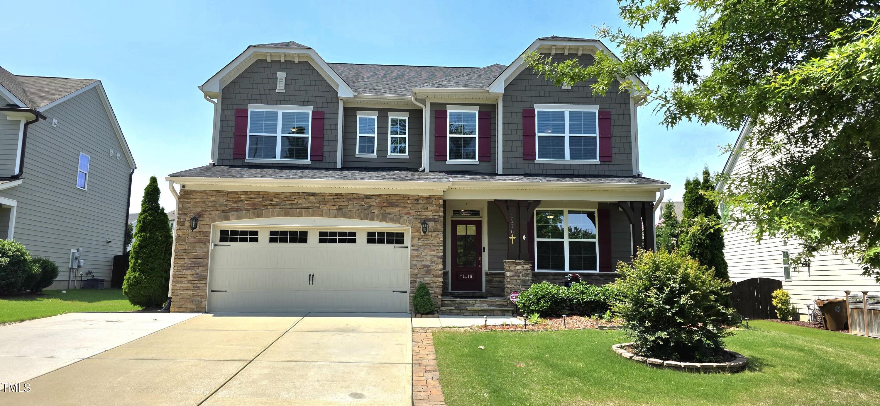 Photo one of 1116 Trotter Bluffs Dr Holly Springs NC 27540 | MLS 10096256