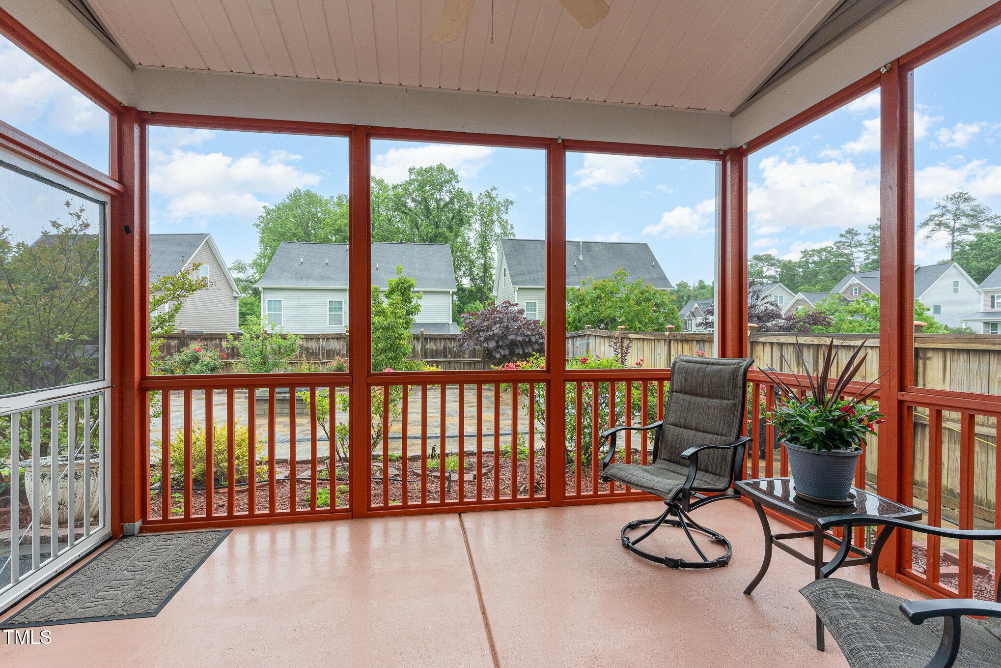 Photo one of 3904 Freemark Ln Fuquay Varina NC 27526 | MLS 10096368