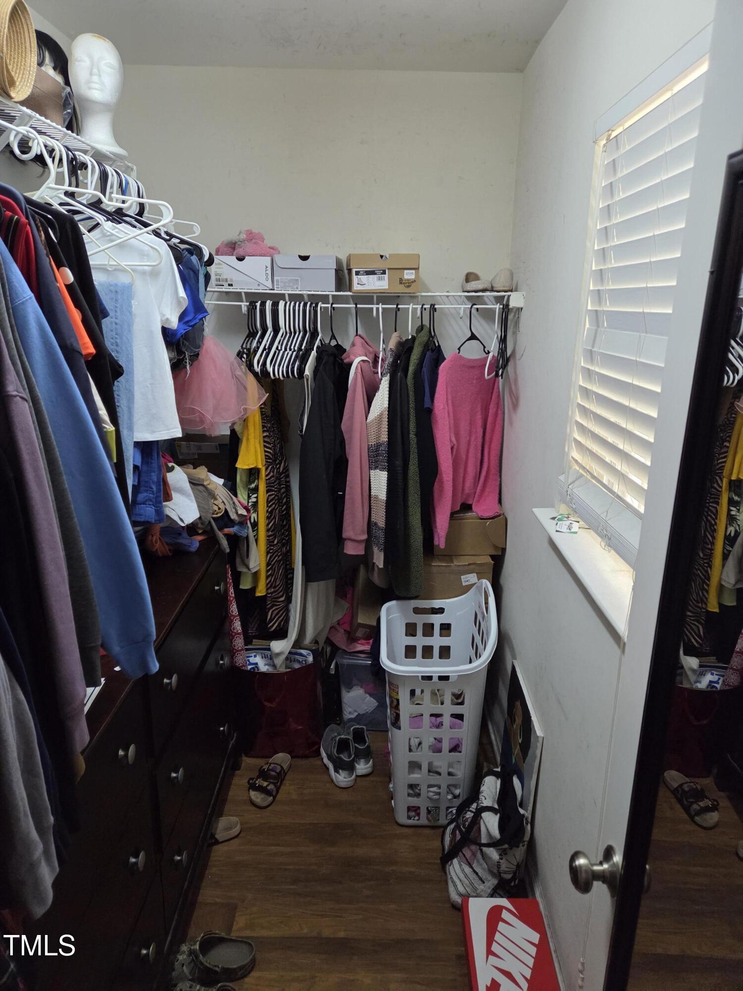 Photo #9