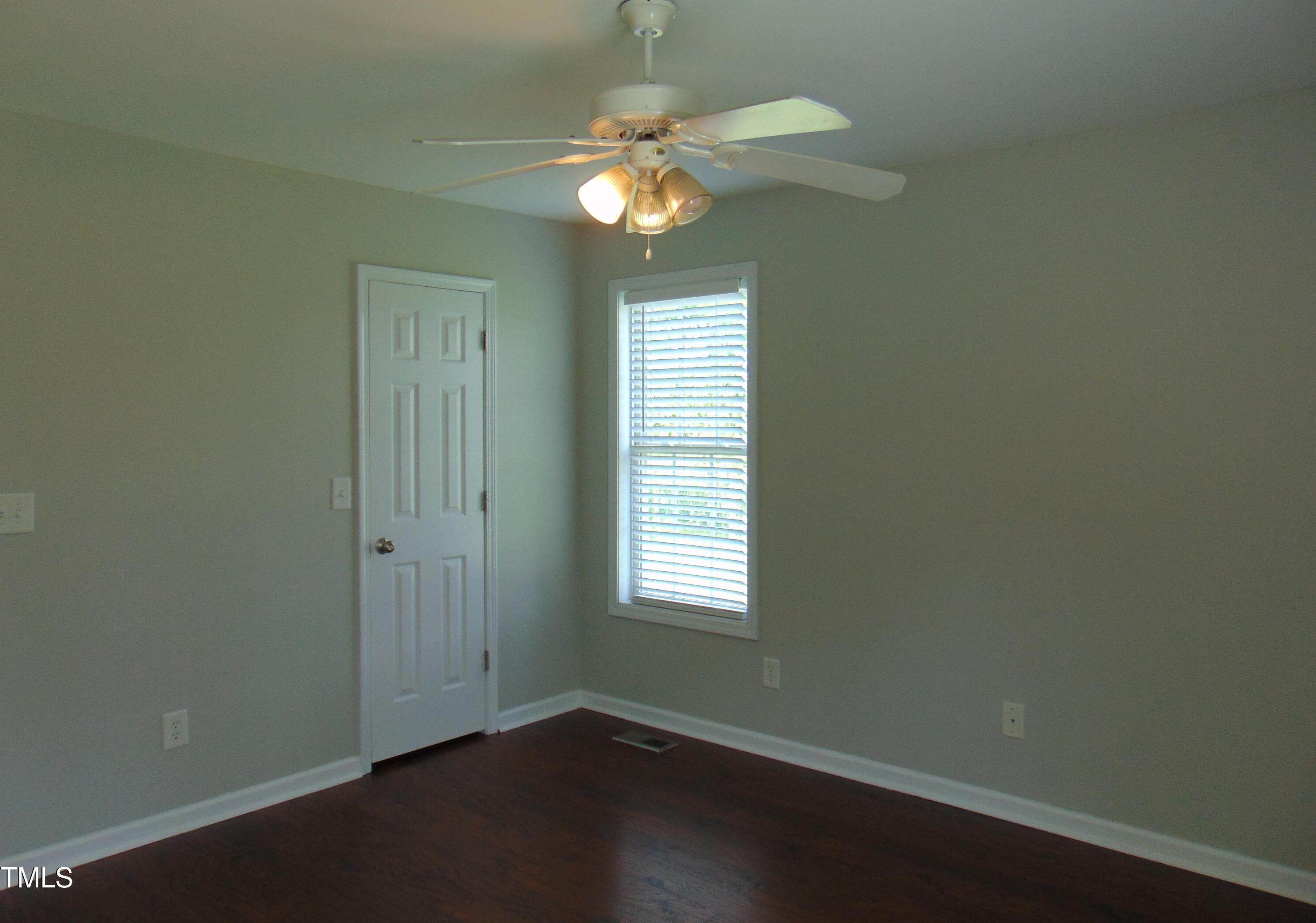Photo #24