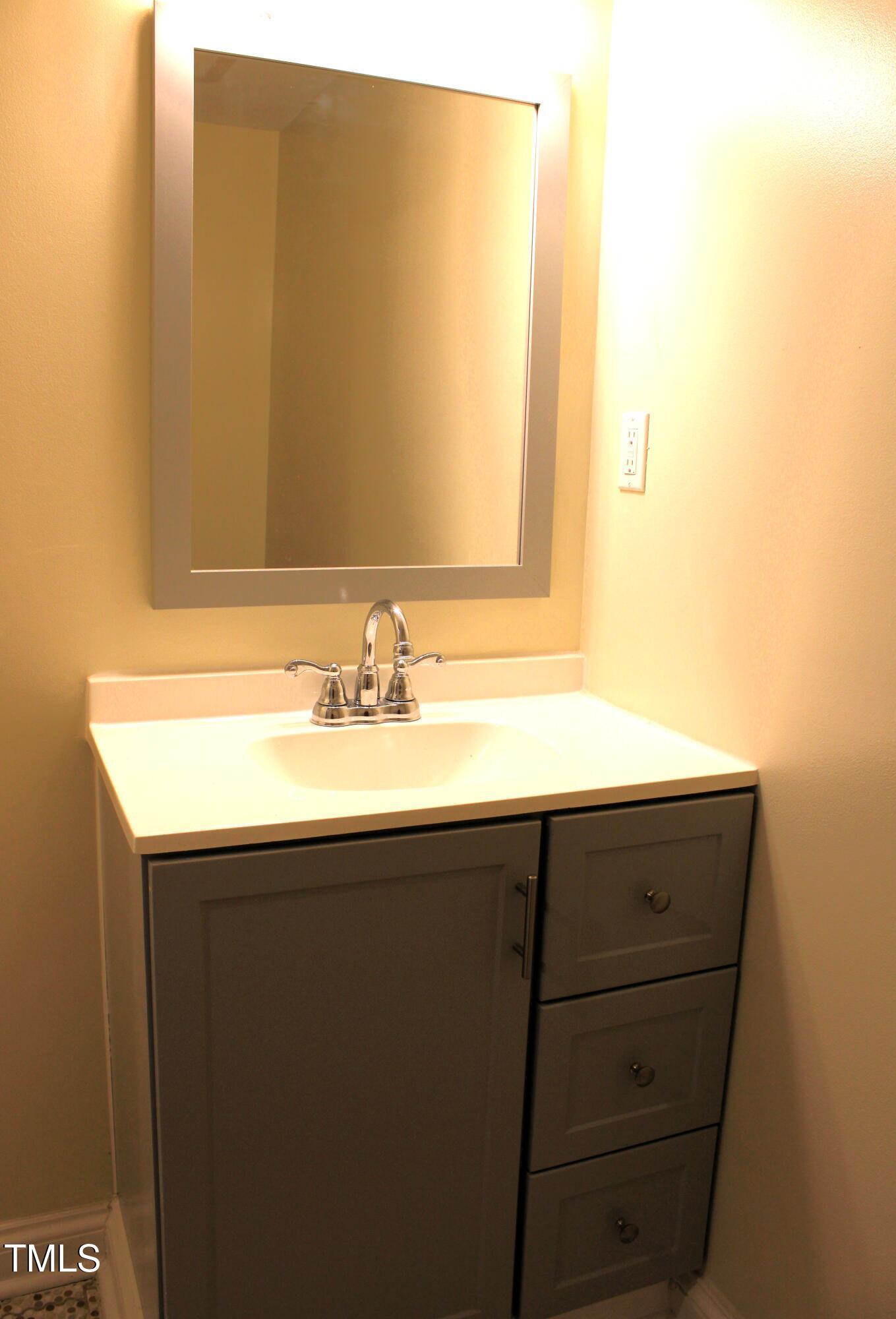 Photo #13