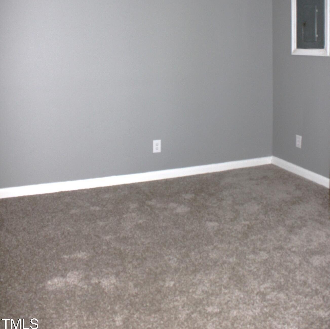 Photo #9