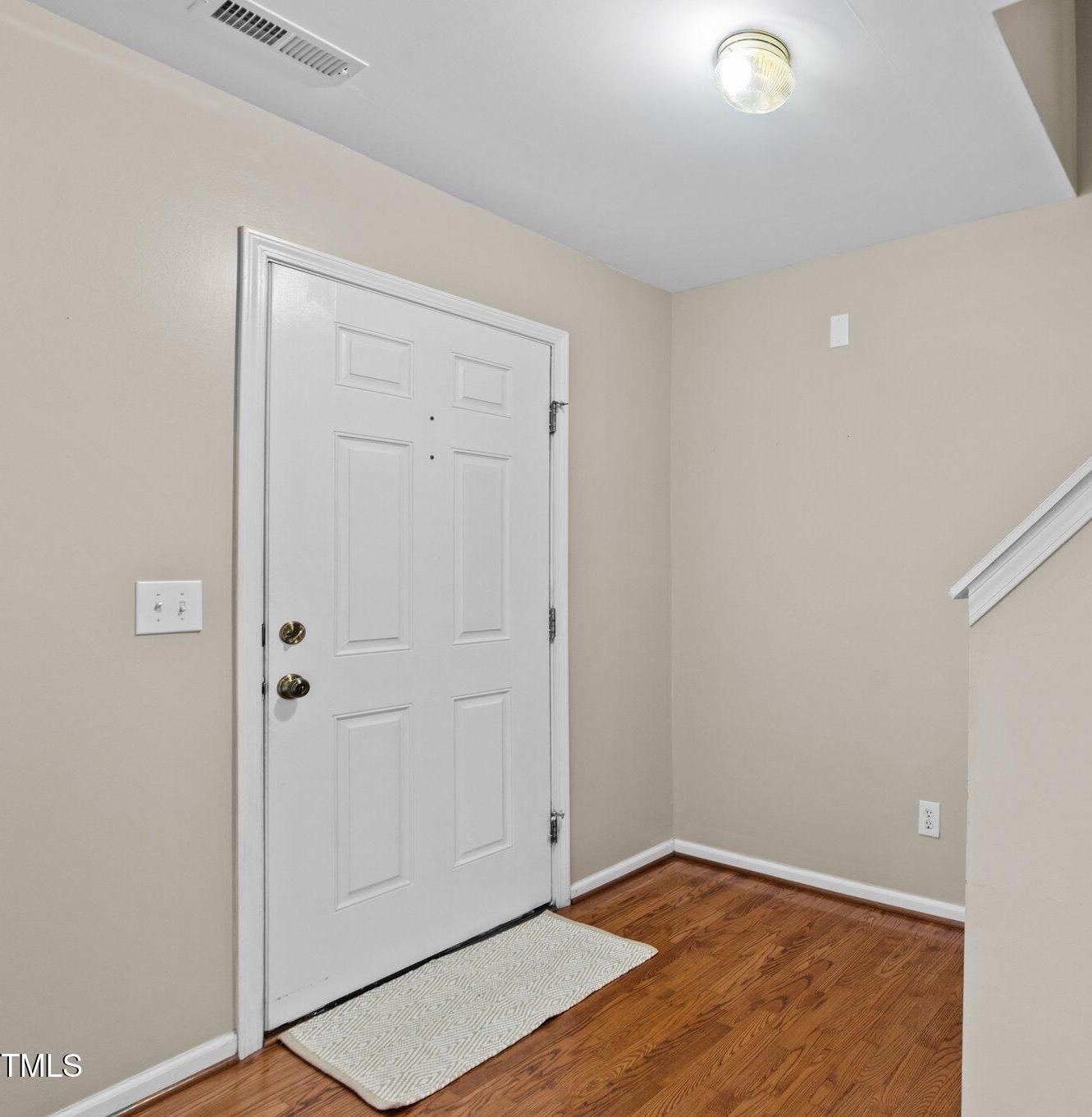 Photo #3