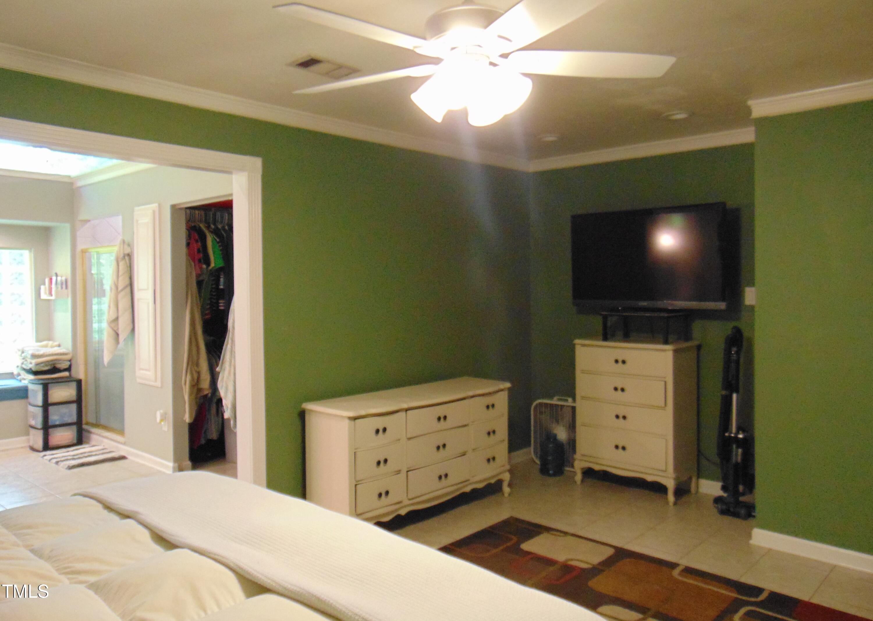 Photo #28